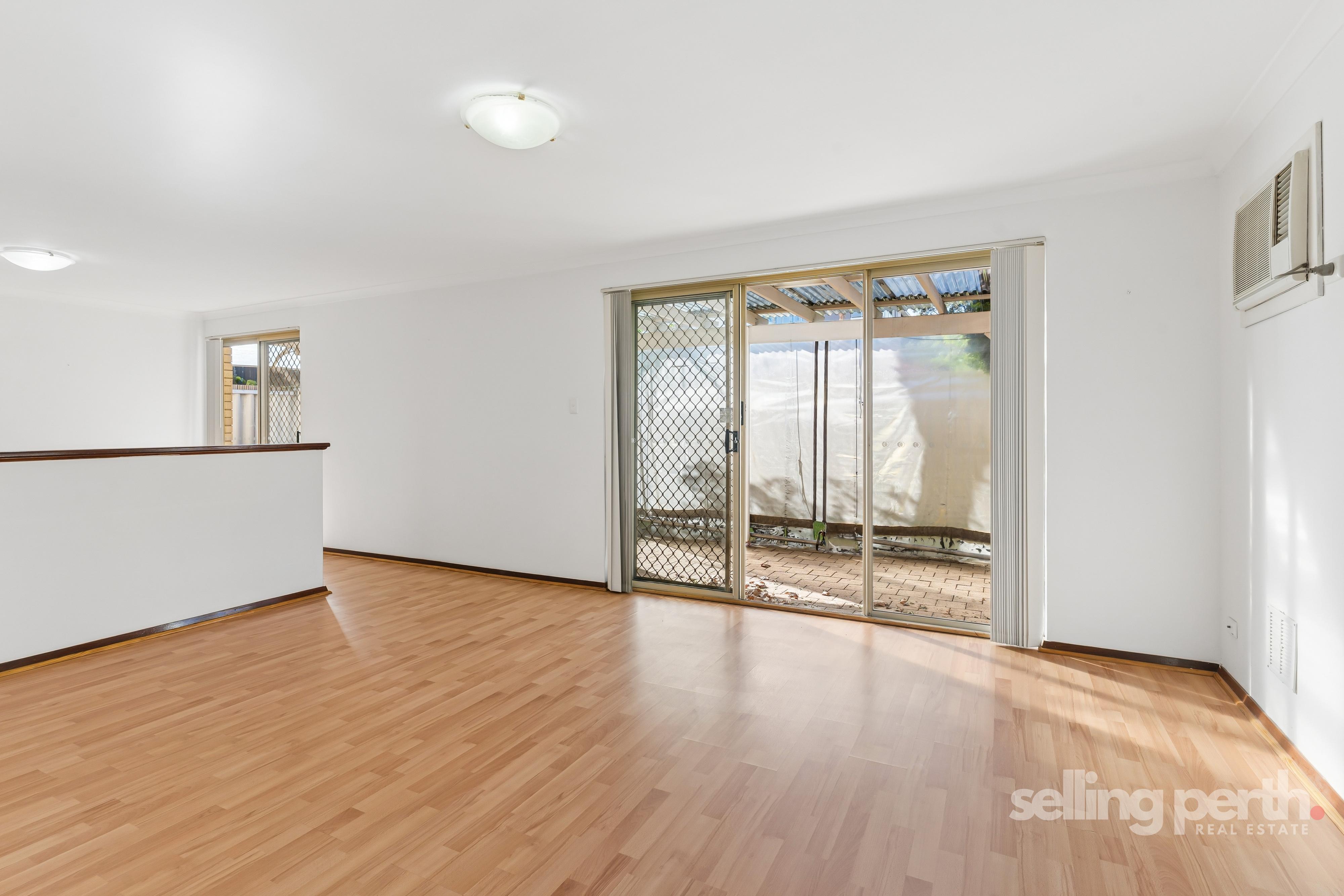 4 / 6 Mary Street, Como