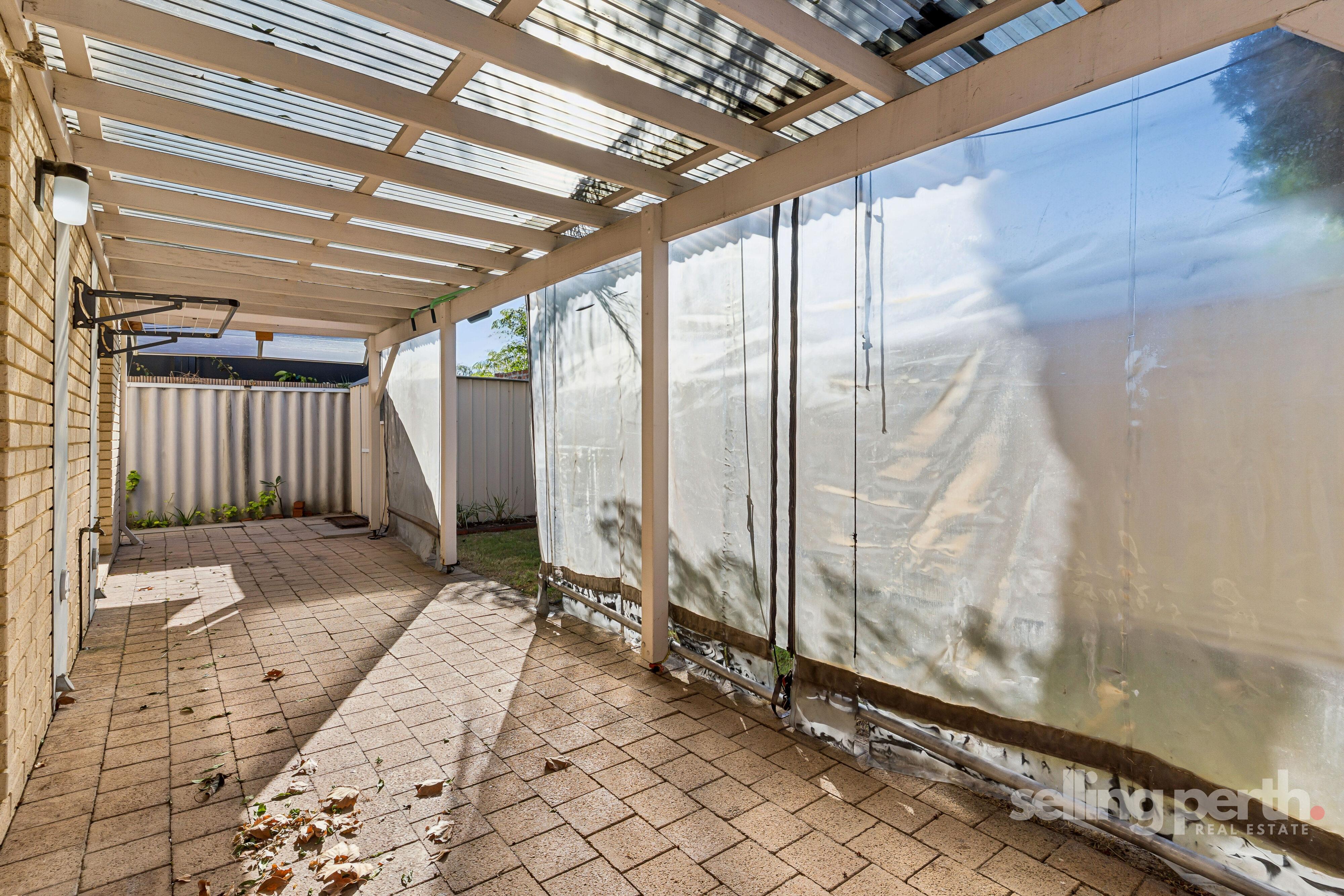 4 / 6 Mary Street, Como
