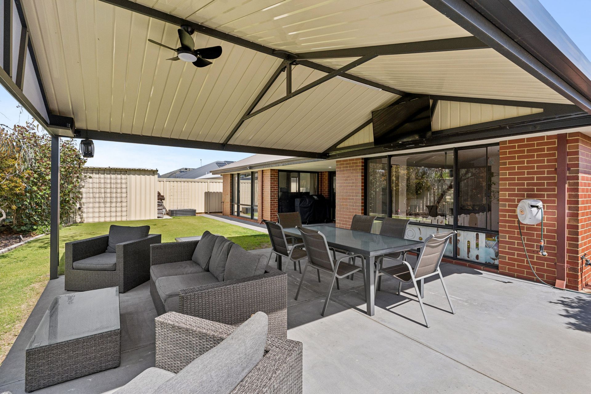 10 Teague Way, Lakelands