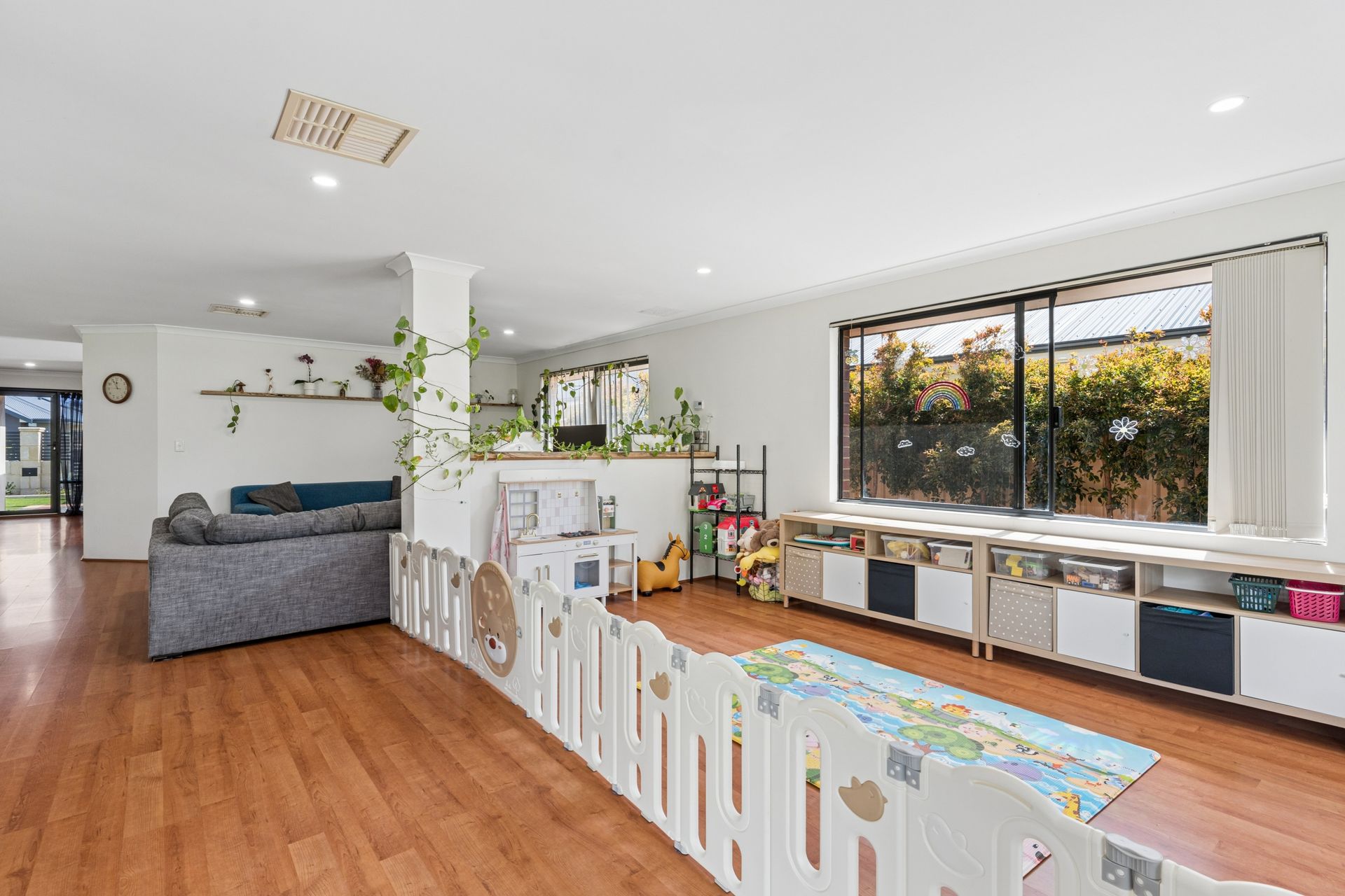 10 Teague Way, Lakelands