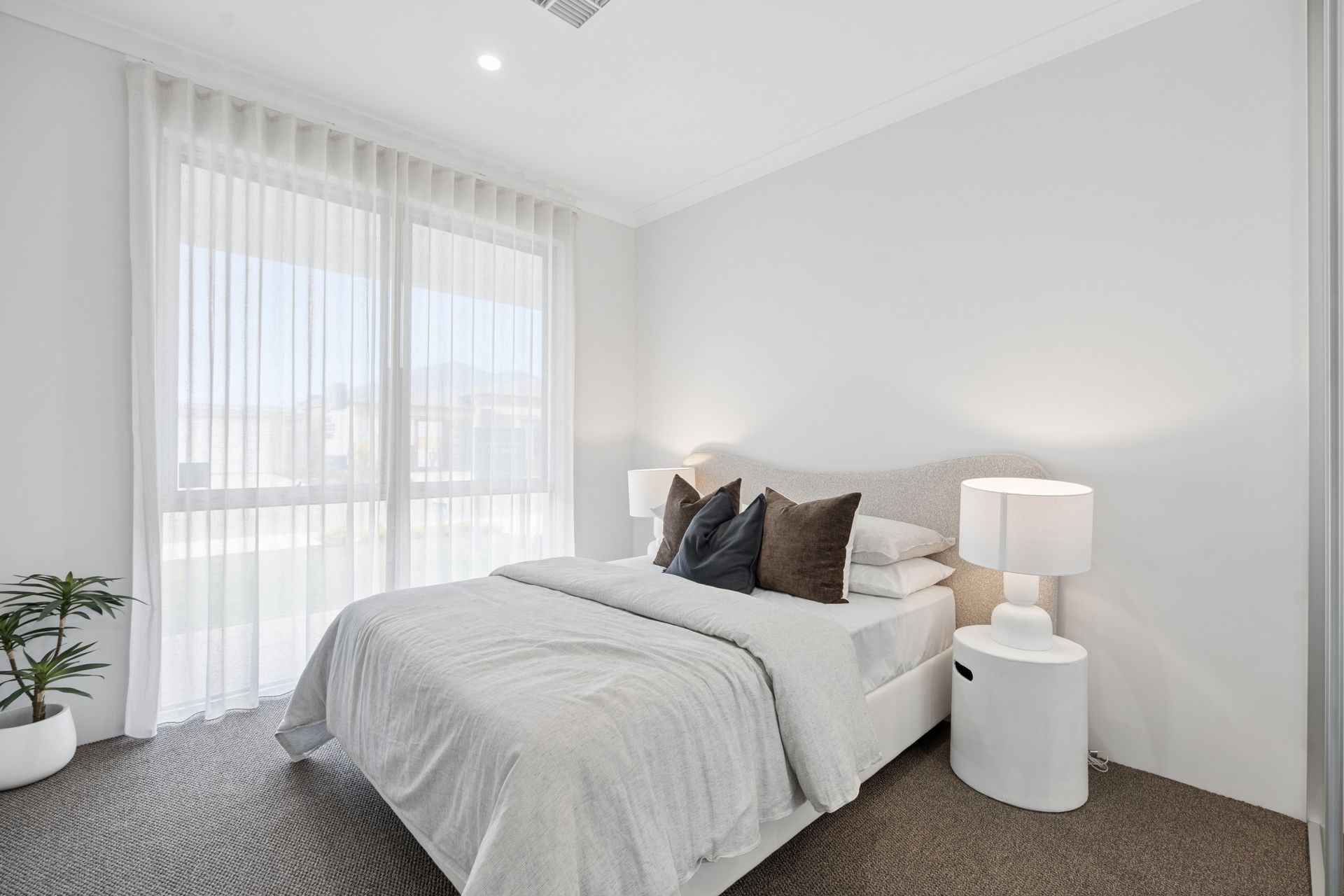 10 Sesame Mews, Henley Brook