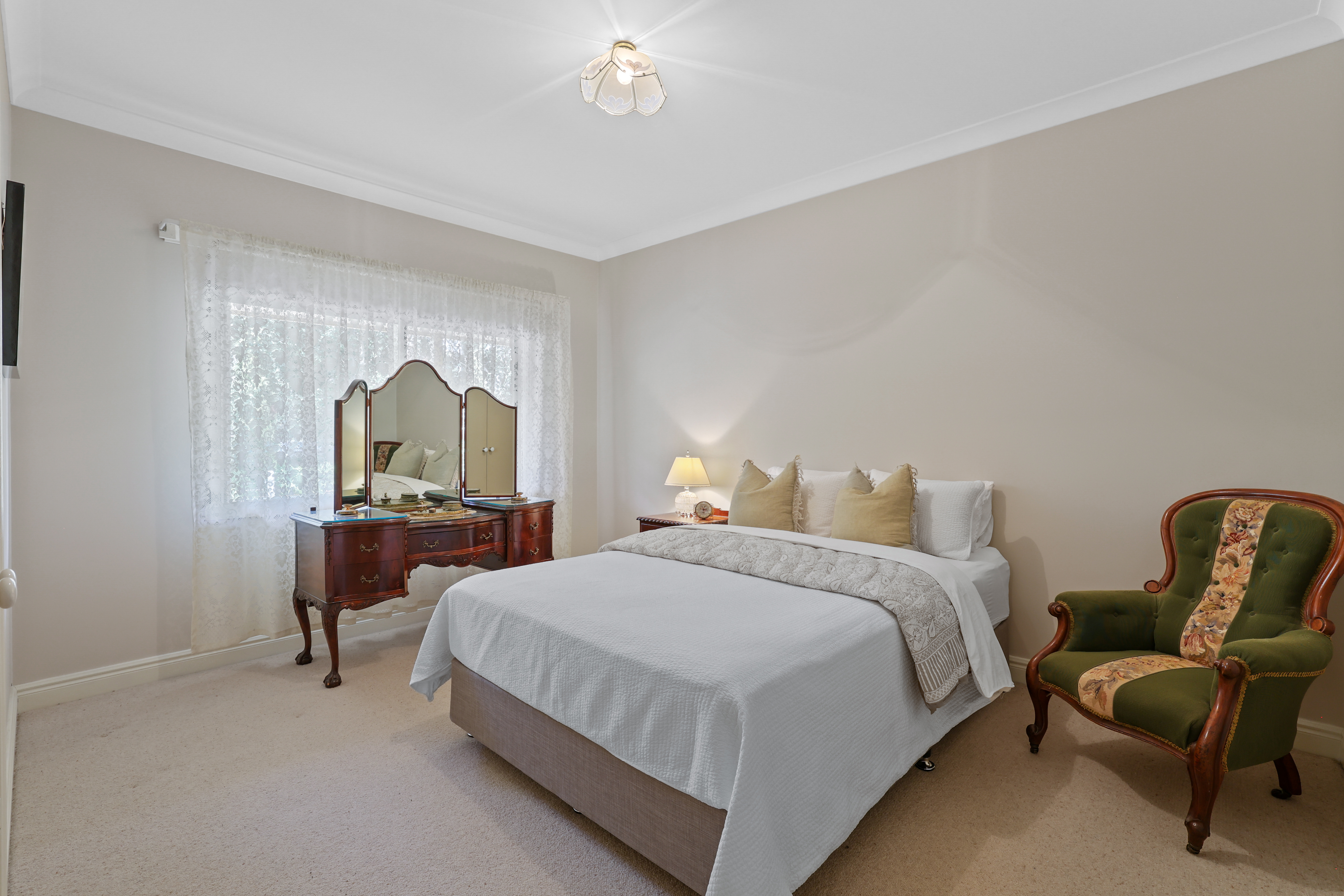 1 Surman Court, Drouin For Sale by Farmbuy.com - image 10