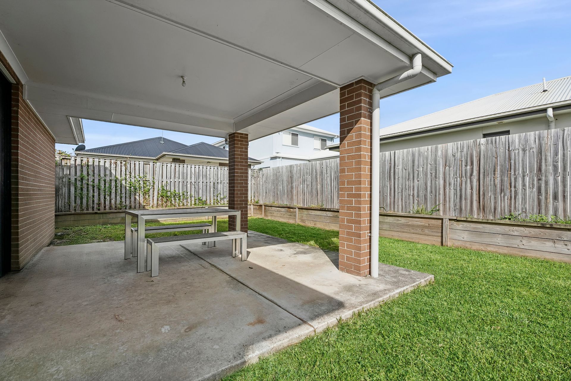 80 Flametree Circuit, Arundel QLD
