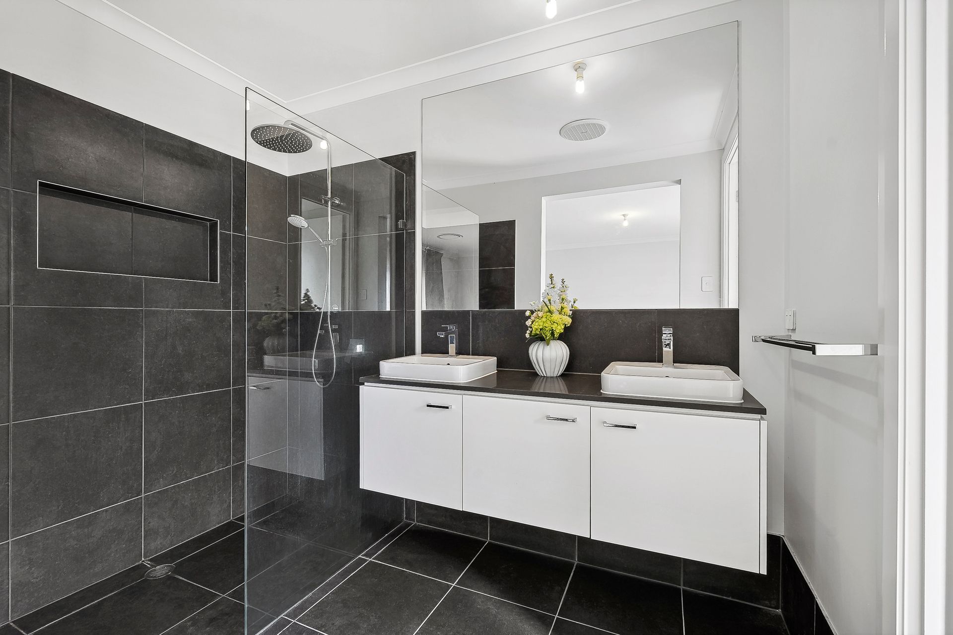 80 Flametree Circuit, Arundel QLD