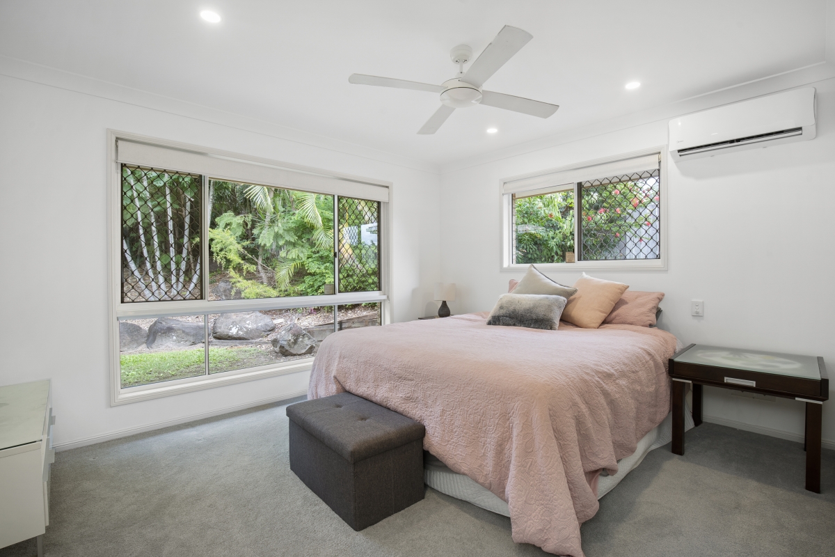 2 Zoeller Drive, Parkwood QLD