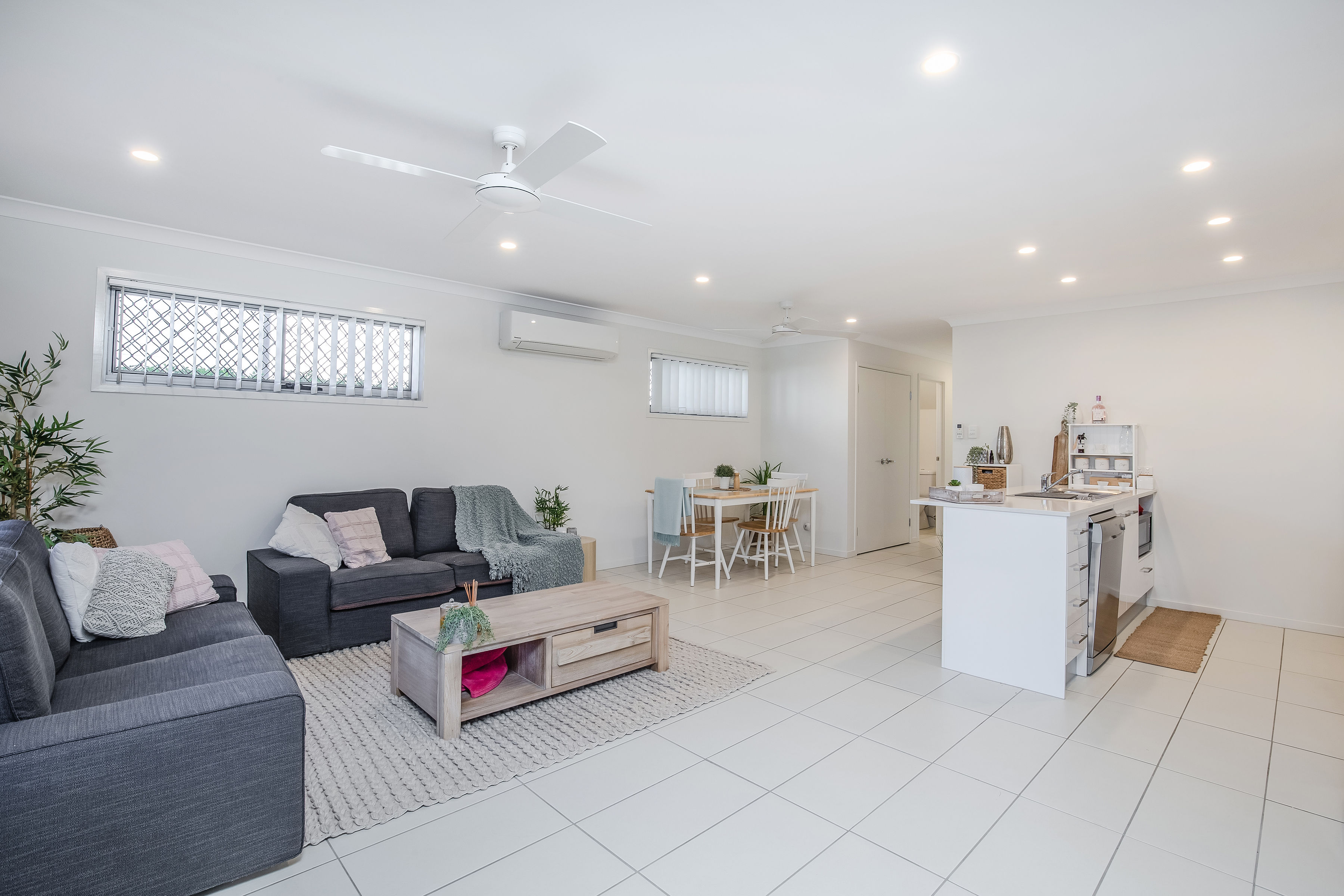 123/5 Angela Way, Pimpama QLD