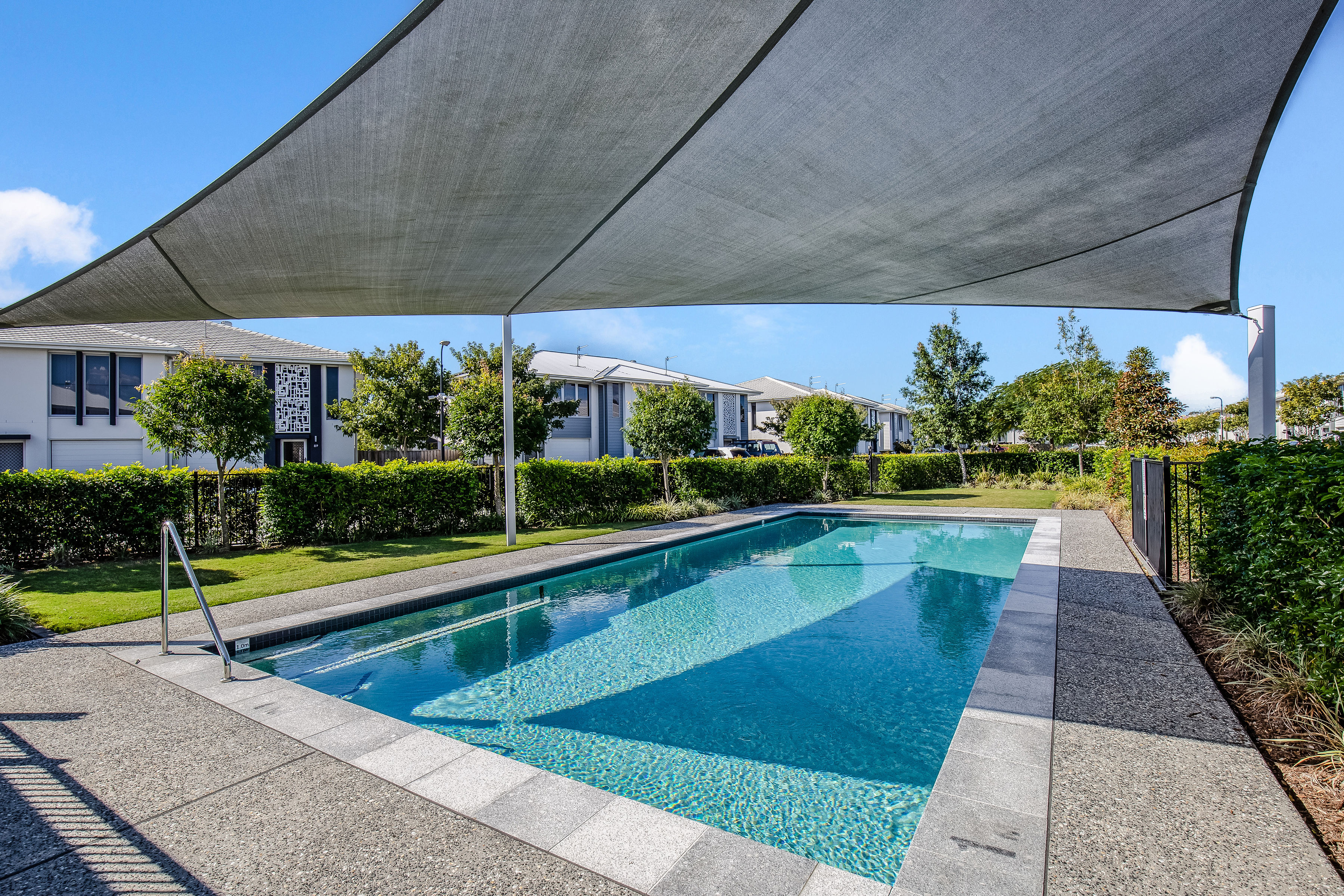 102/188 Gainsborough Drive, Pimpama QLD