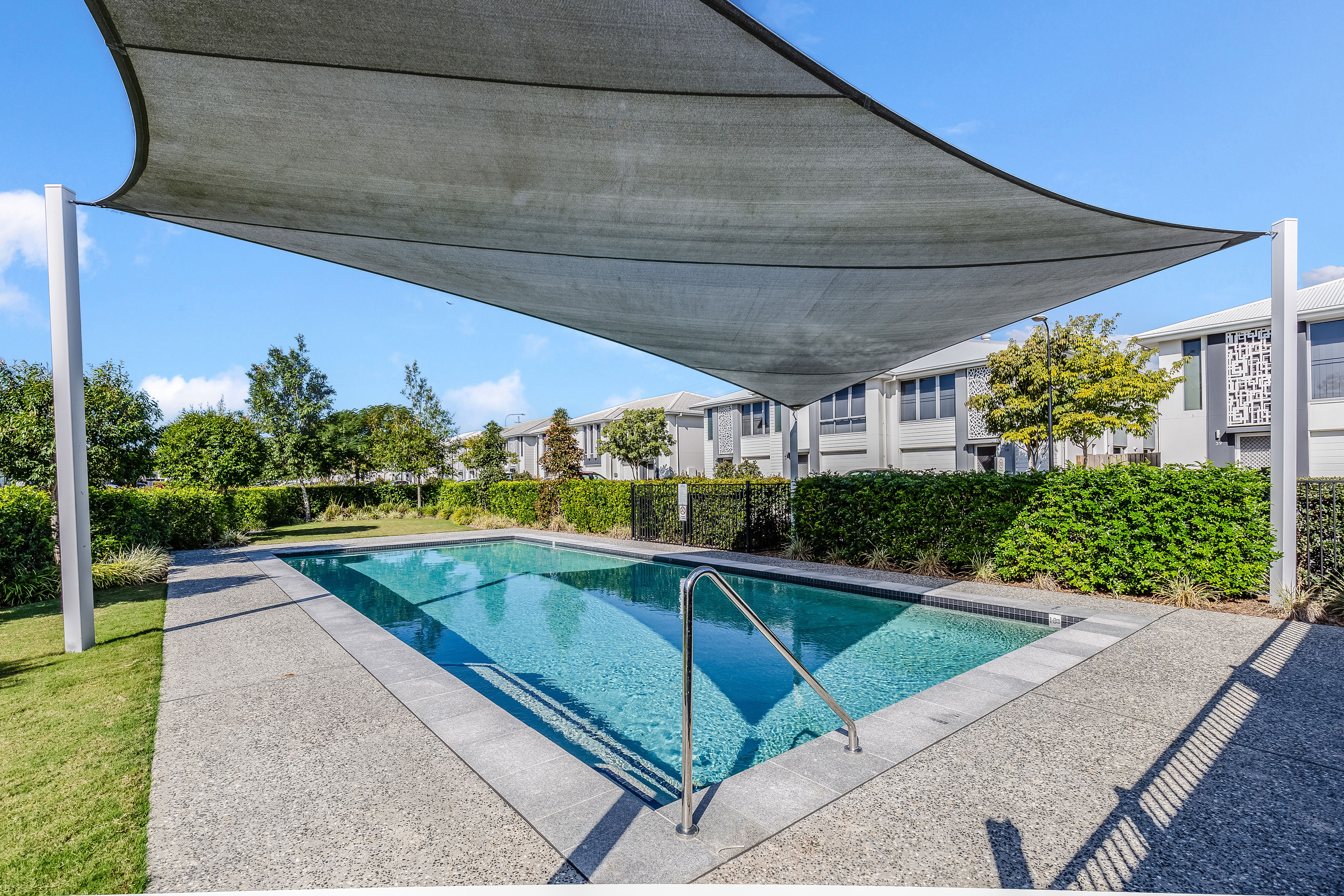 102/188 Gainsborough Drive, Pimpama QLD