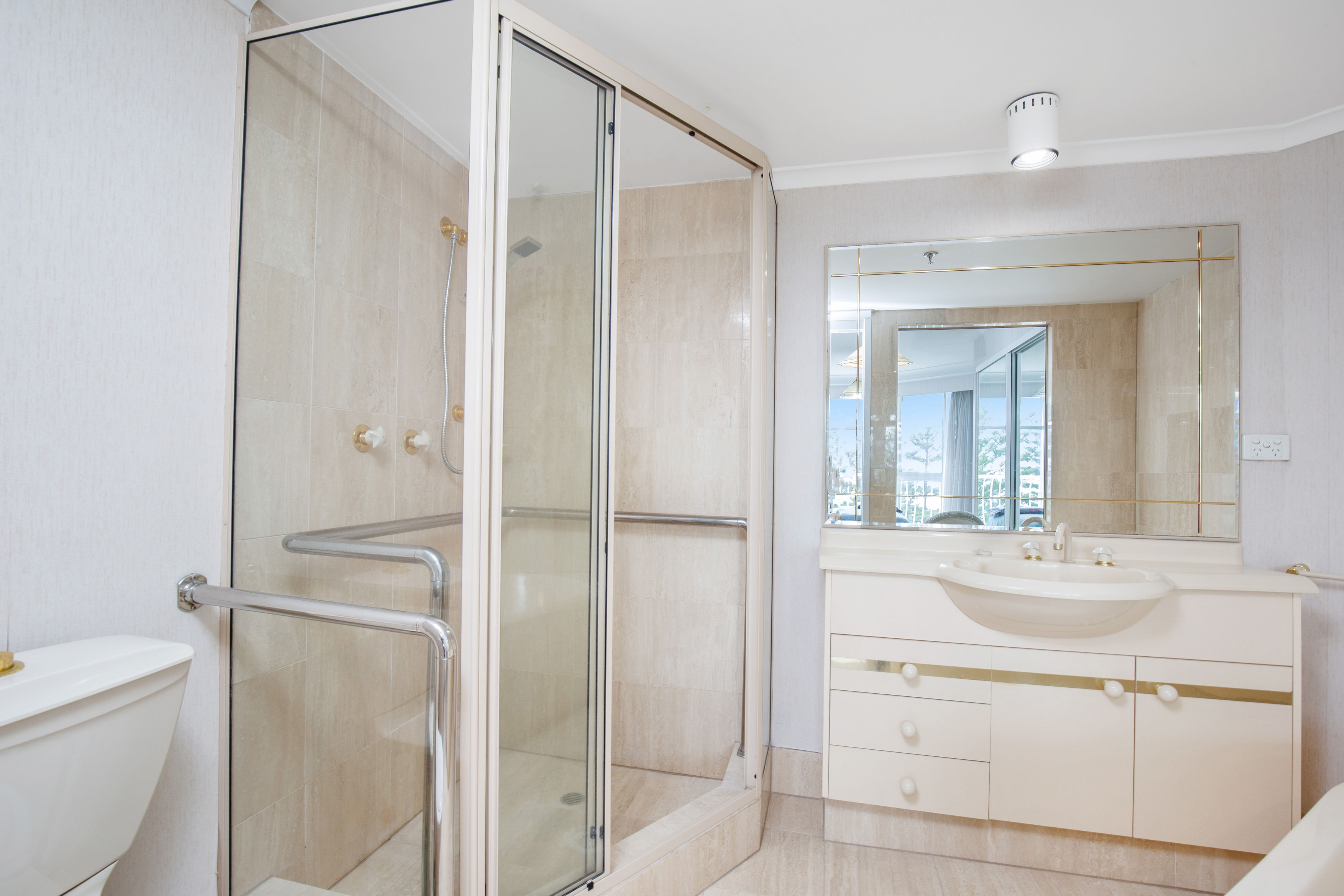 5B/238 The Esplanade, Miami QLD