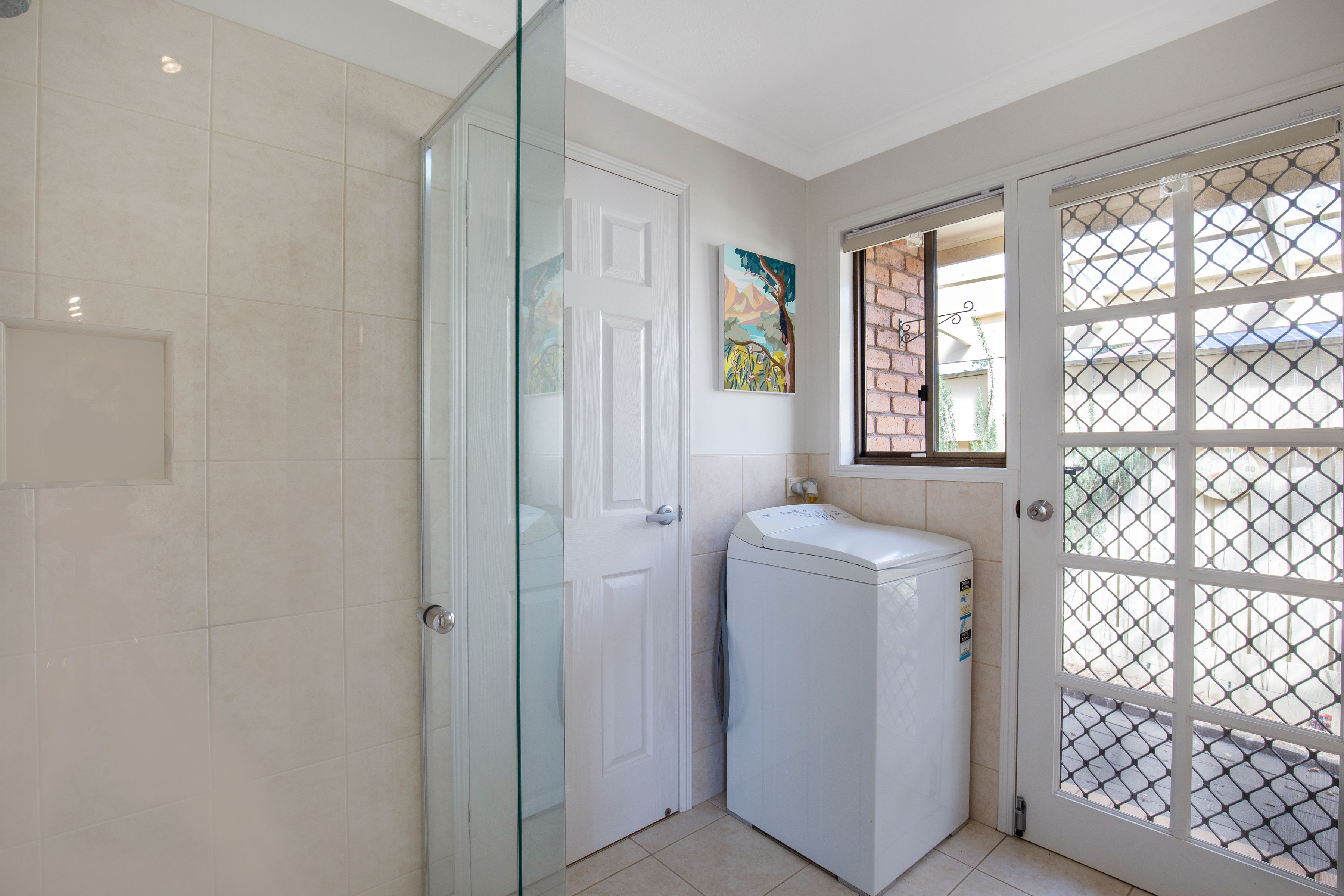 5 Roseville Court, Robina QLD