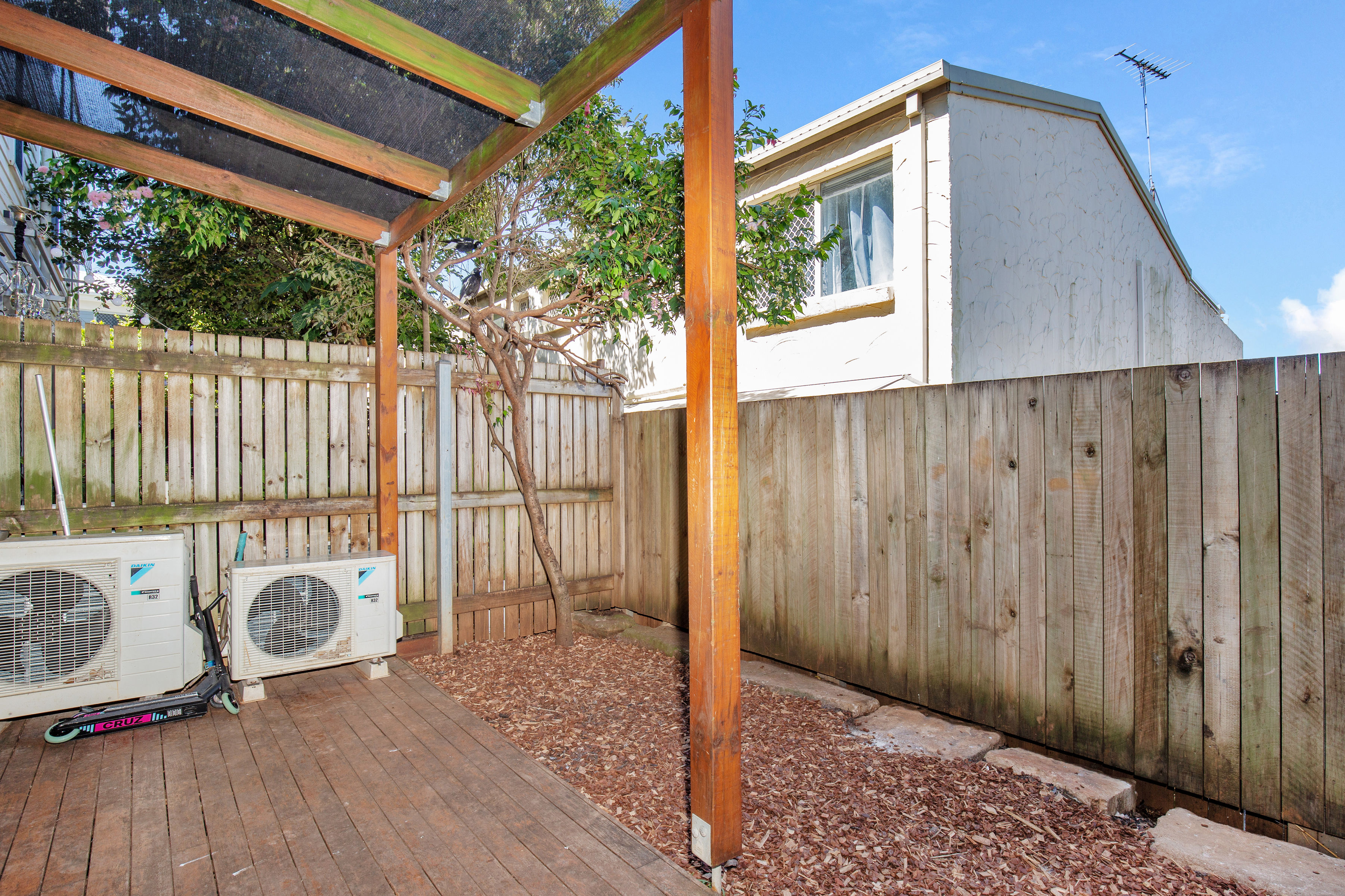 11/25-27 Passage Street, Cleveland QLD