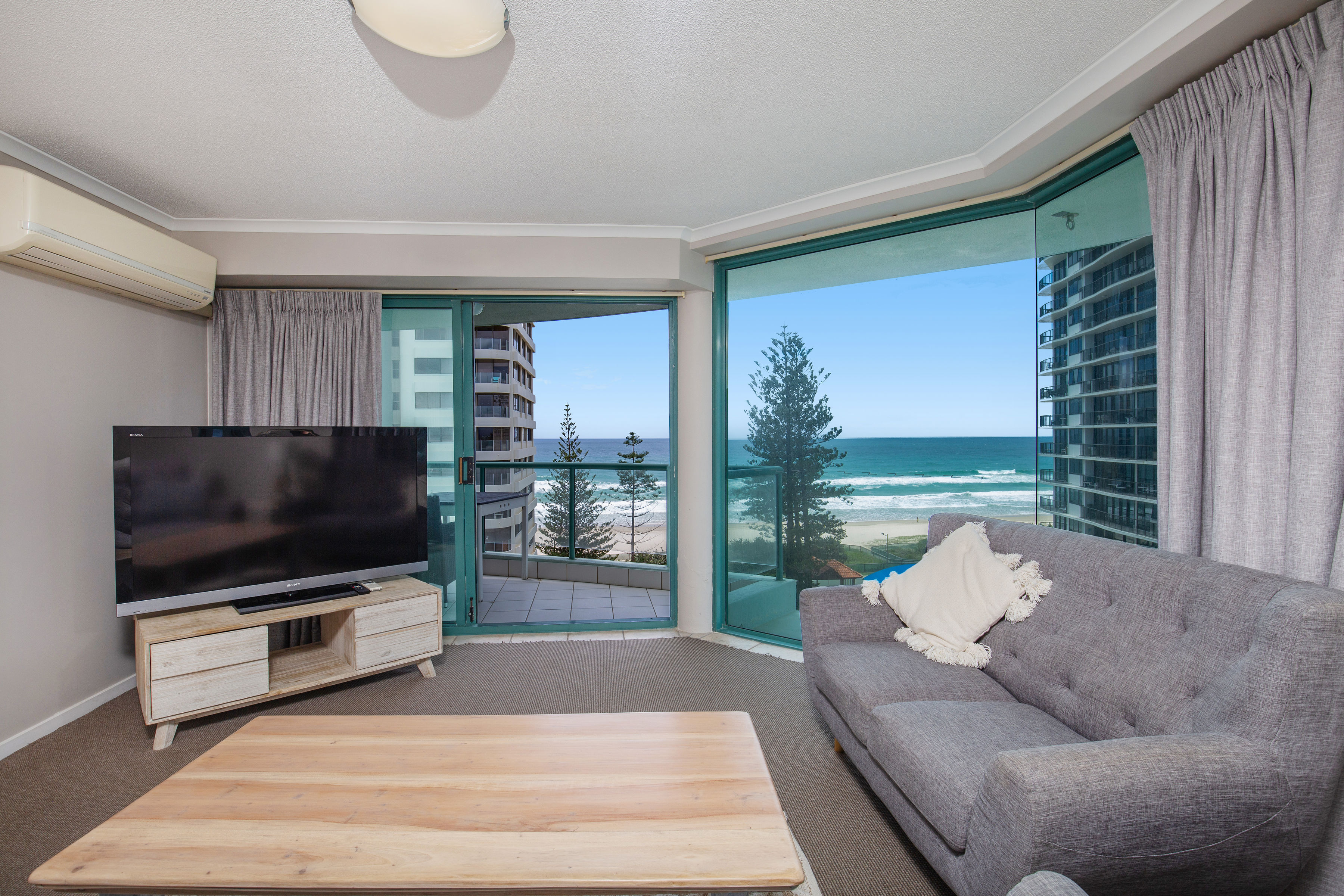 7C/2 Fern Street, Surfers Paradise QLD
