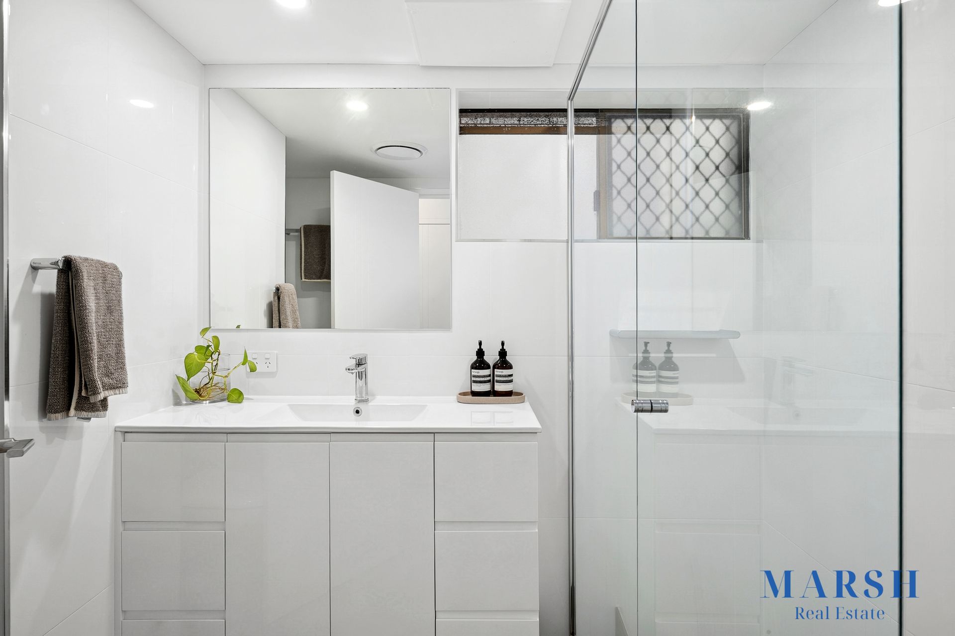 Level 1, 8/24 Chelsea Avenue, Broadbeach QLD