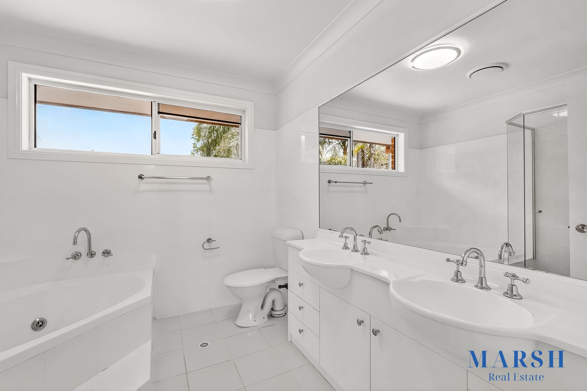 16 Bentleigh Court, Robina QLD