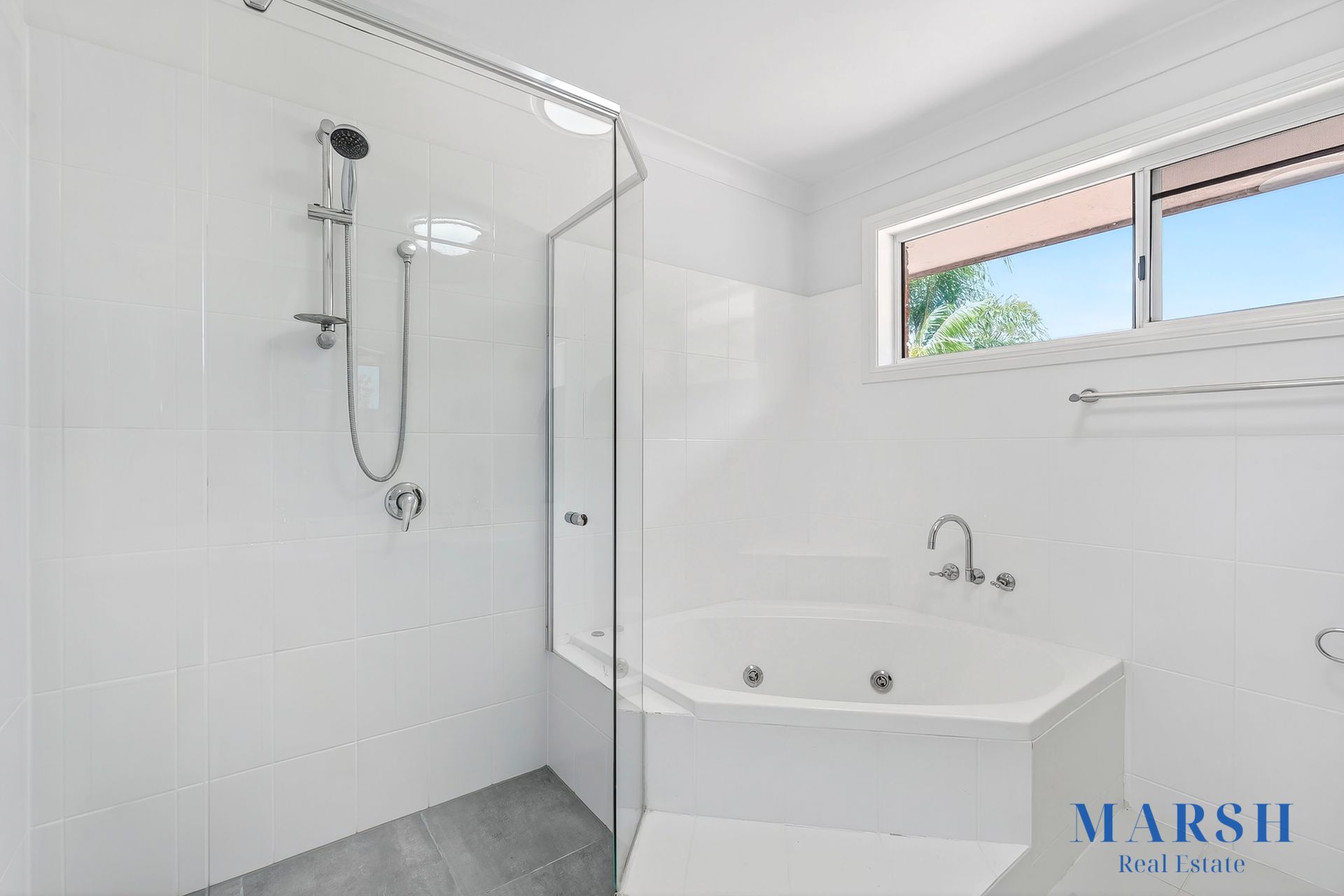 16 Bentleigh Court, Robina QLD