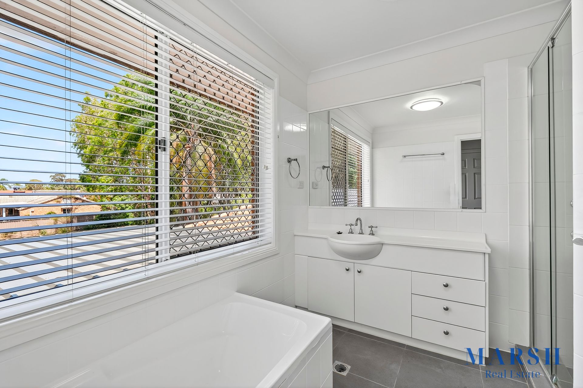 16 Bentleigh Court, Robina QLD