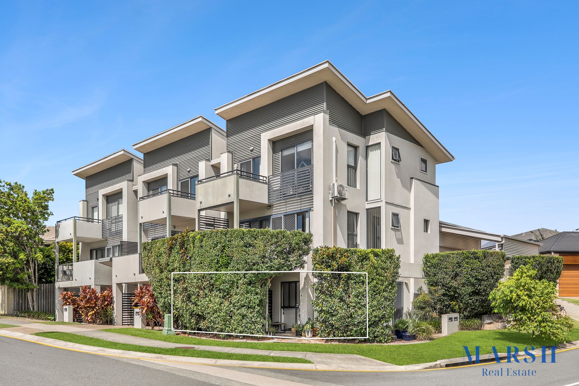 Level Ground, 4/2 Palma Crescent, Varsity Lakes QLD