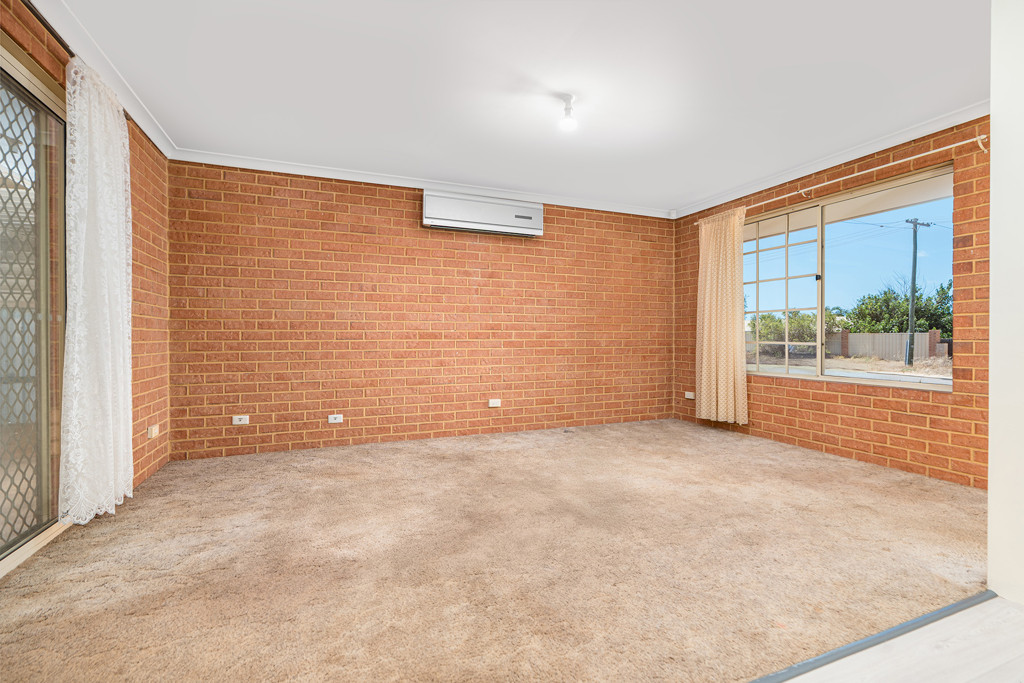 18 Naomi Way, KARLOO WA 6530, Karloo - Thumbnail 3