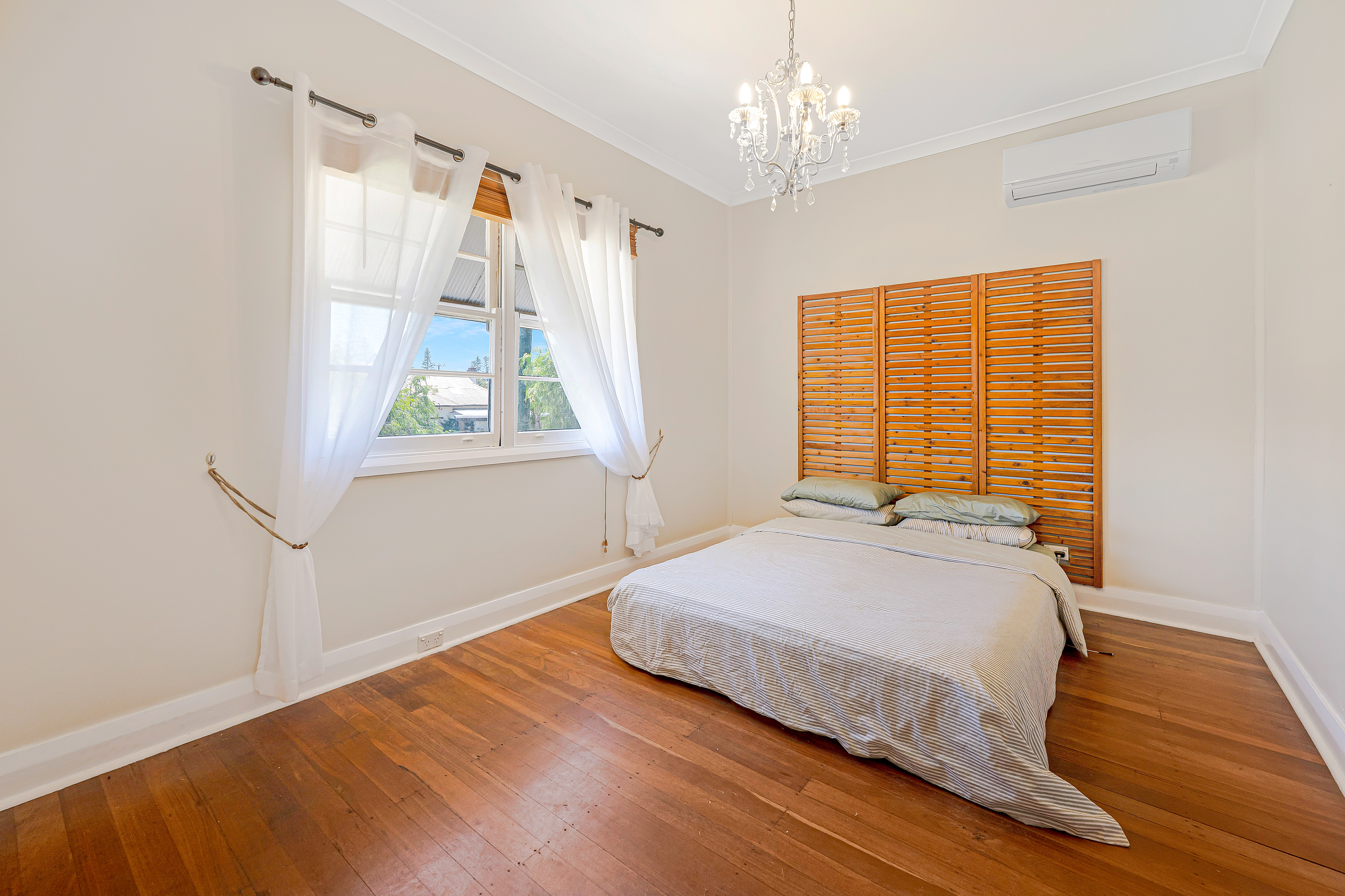 17 Conway Street, BEACHLANDS WA 6530, Beachlands - Thumbnail 5