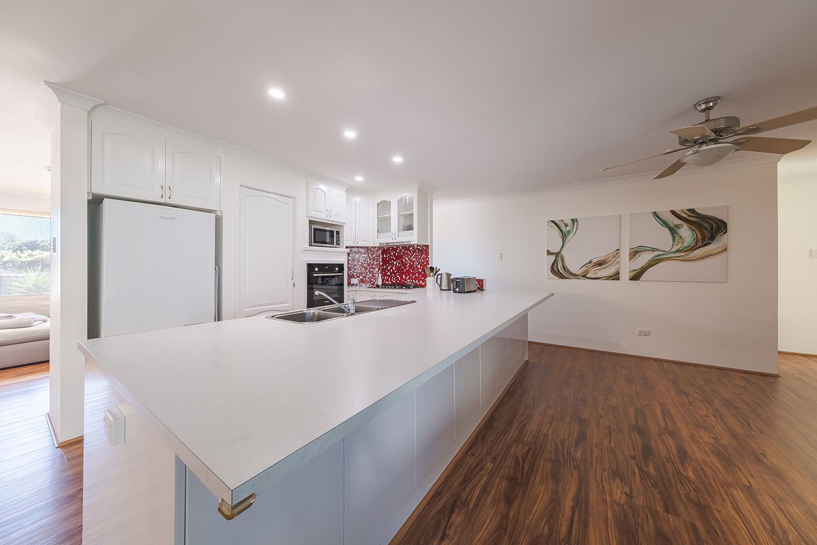 15 Hillview Drive, DRUMMOND COVE WA 6532, Drummond Cove - Thumbnail 3
