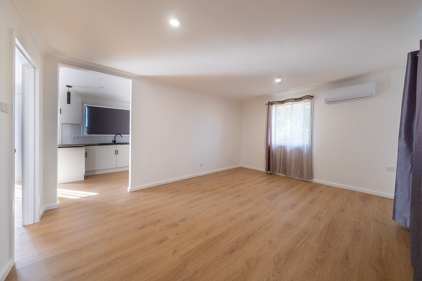 134 Abraham Street, KARLOO WA 6530, Karloo - Thumbnail 2