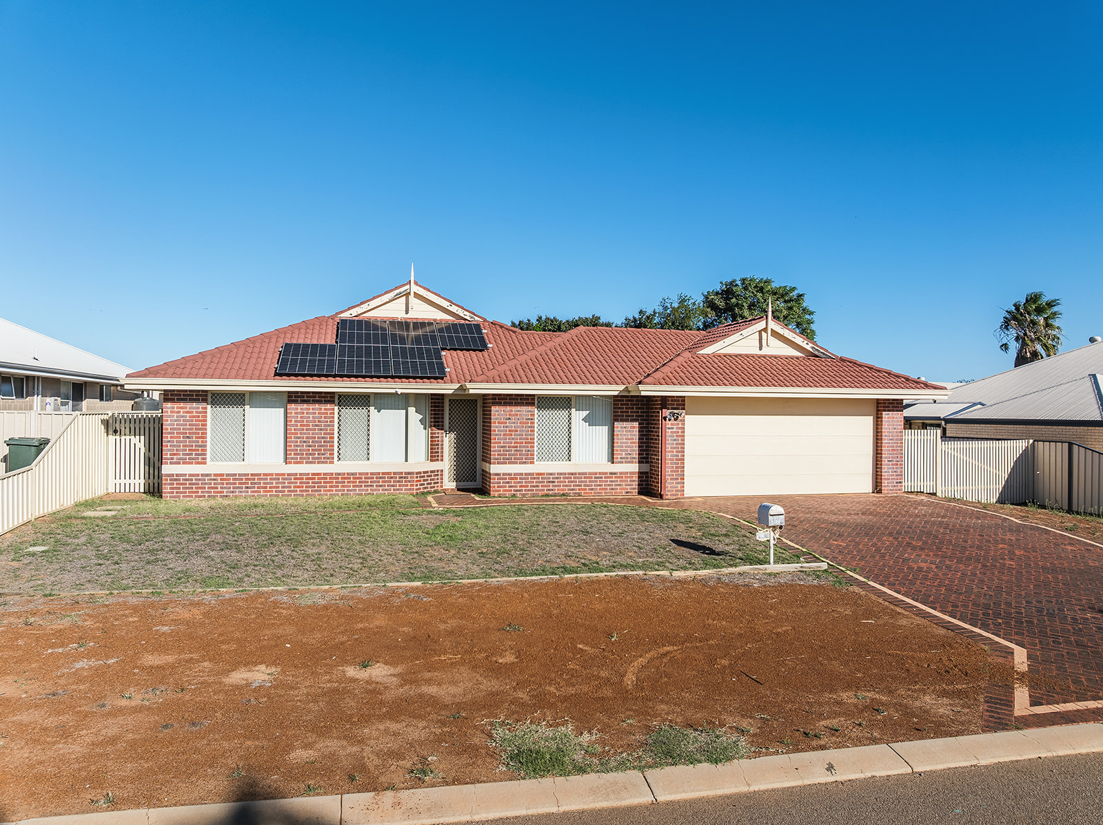 27 Ego Creek Loop, WAGGRAKINE WA 6530, Waggrakine - Thumbnail 2