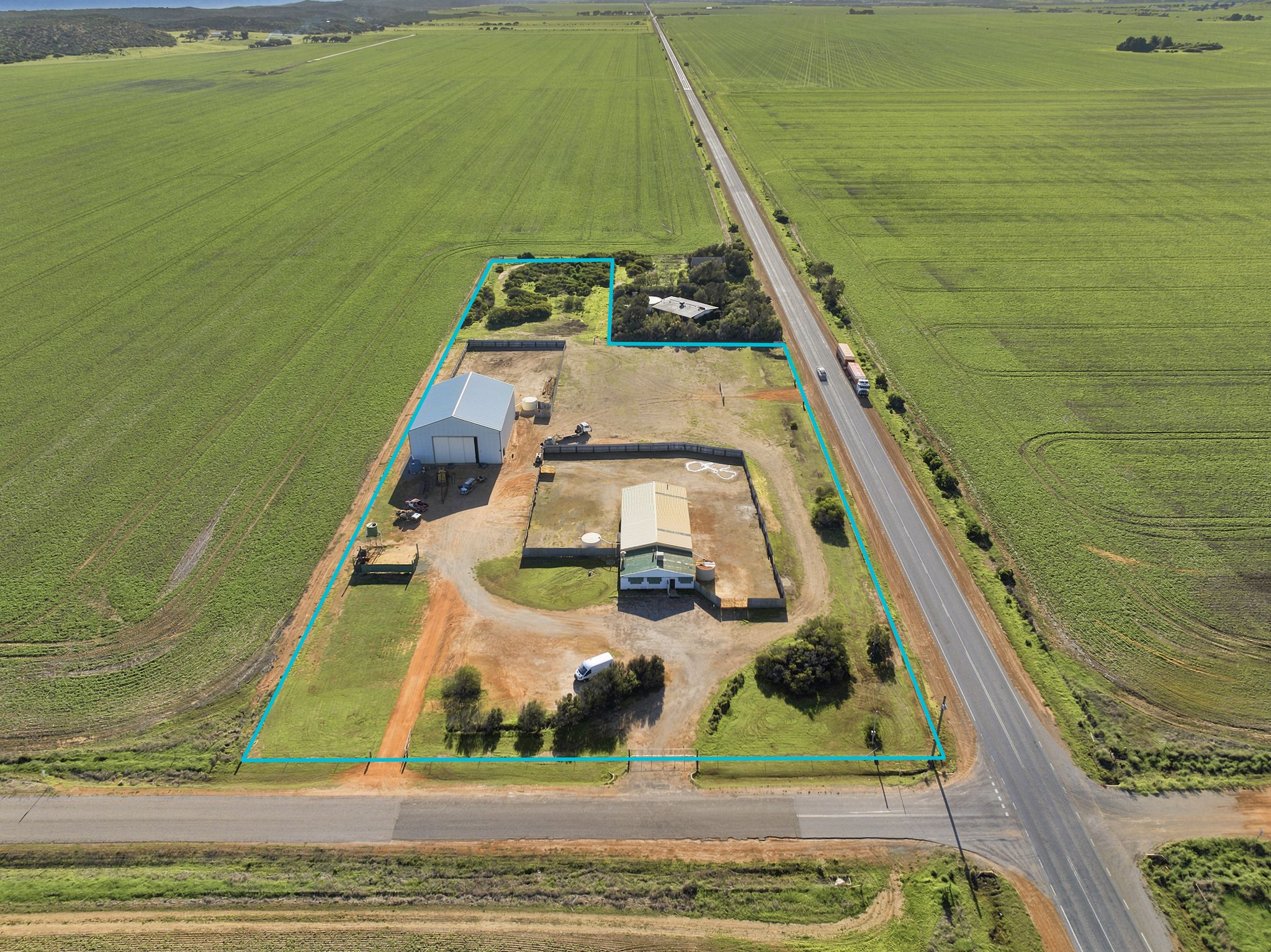 4 Flat Rocks Road, South Greenough - Image 1