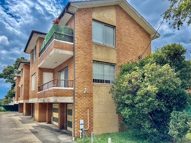 2/30 Park Street, Campsie Leased by ArthurJames Real Estate (formerly Robert R. Andrews)