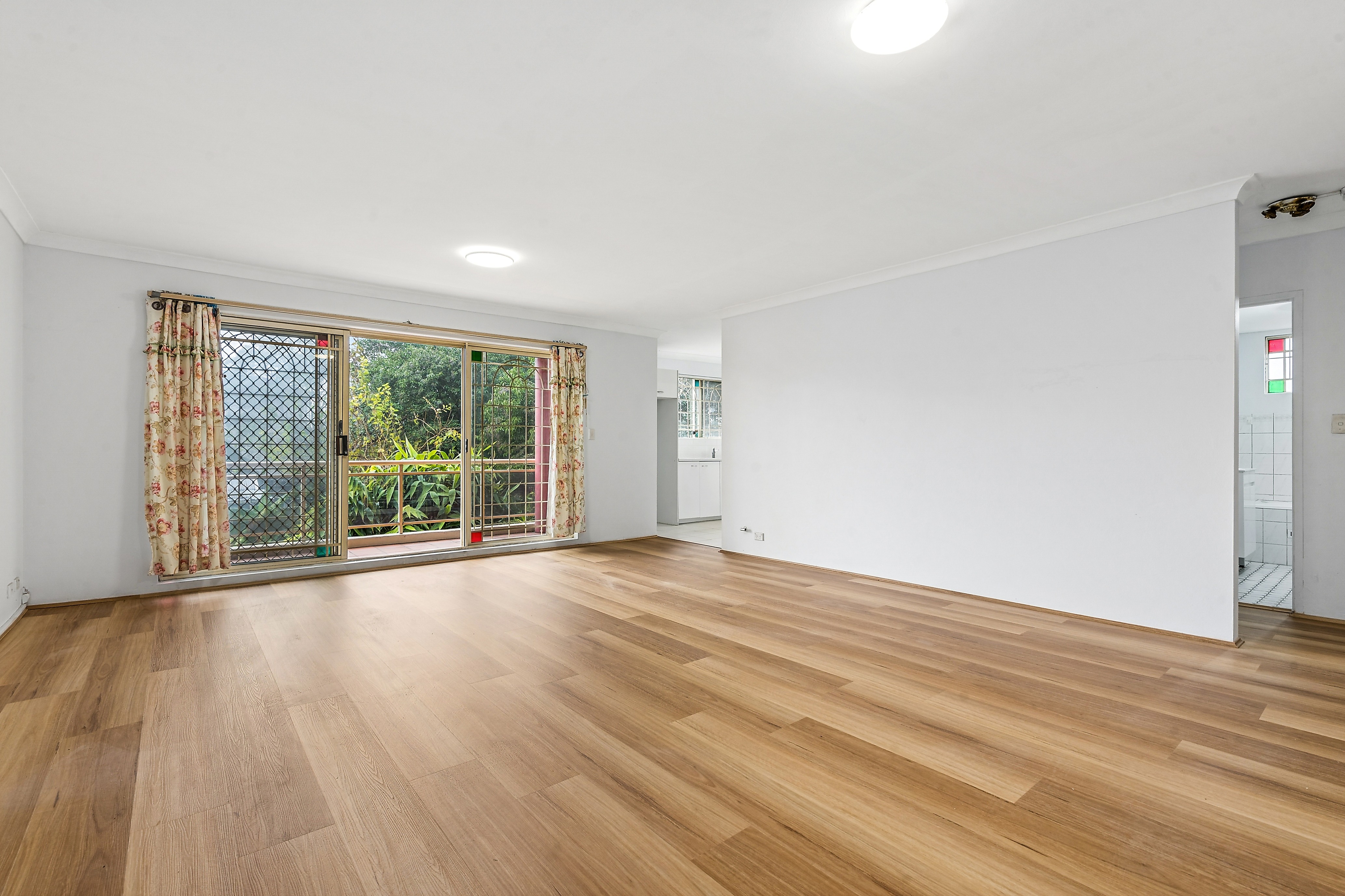 7/12-16 Seventh Avenue, Campsie Leased by ArthurJames Real Estate (formerly Robert R. Andrews)