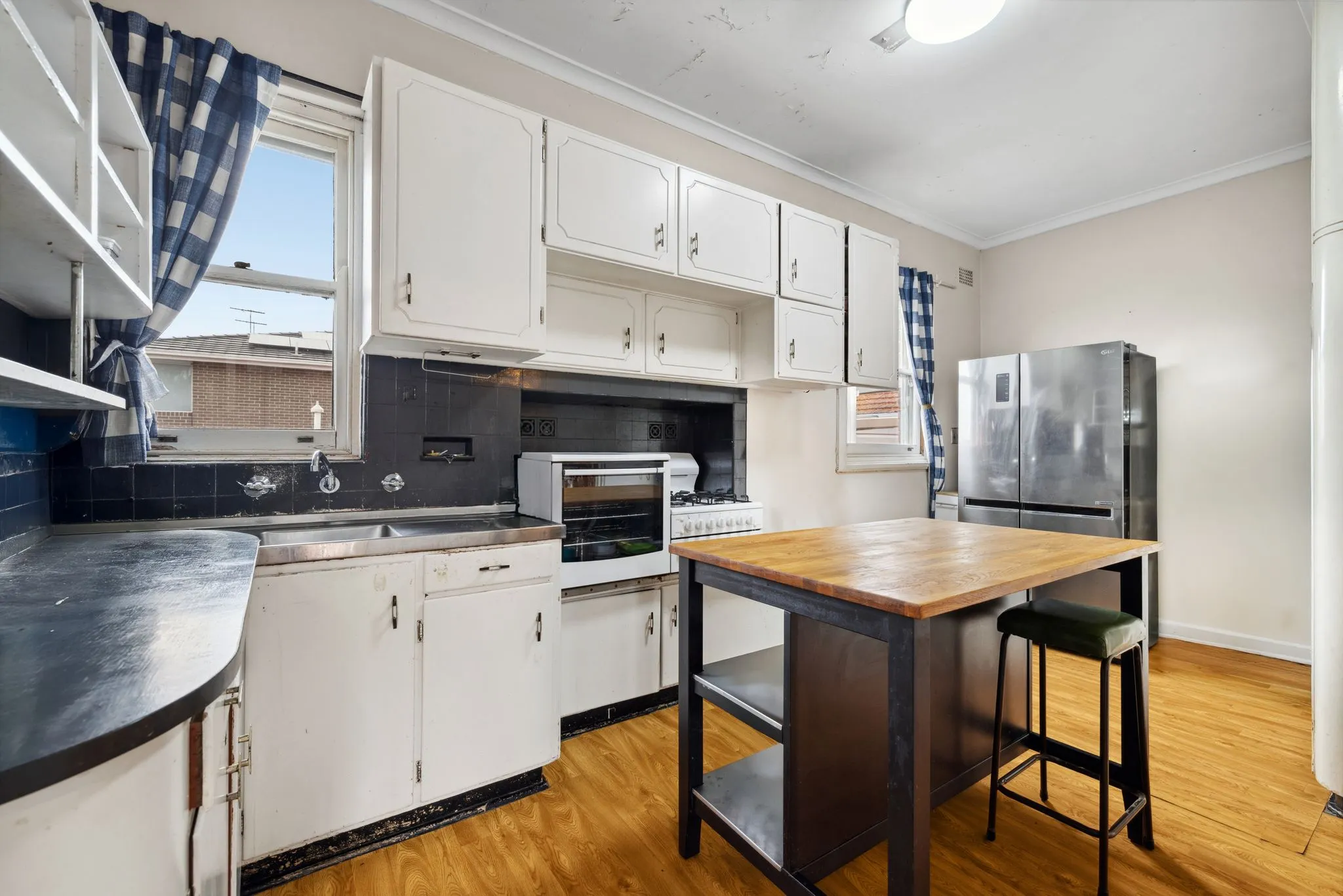 52 Bexley Road, Campsie For Lease by ArthurJames Real Estate (formerly Robert R. Andrews) - image 4