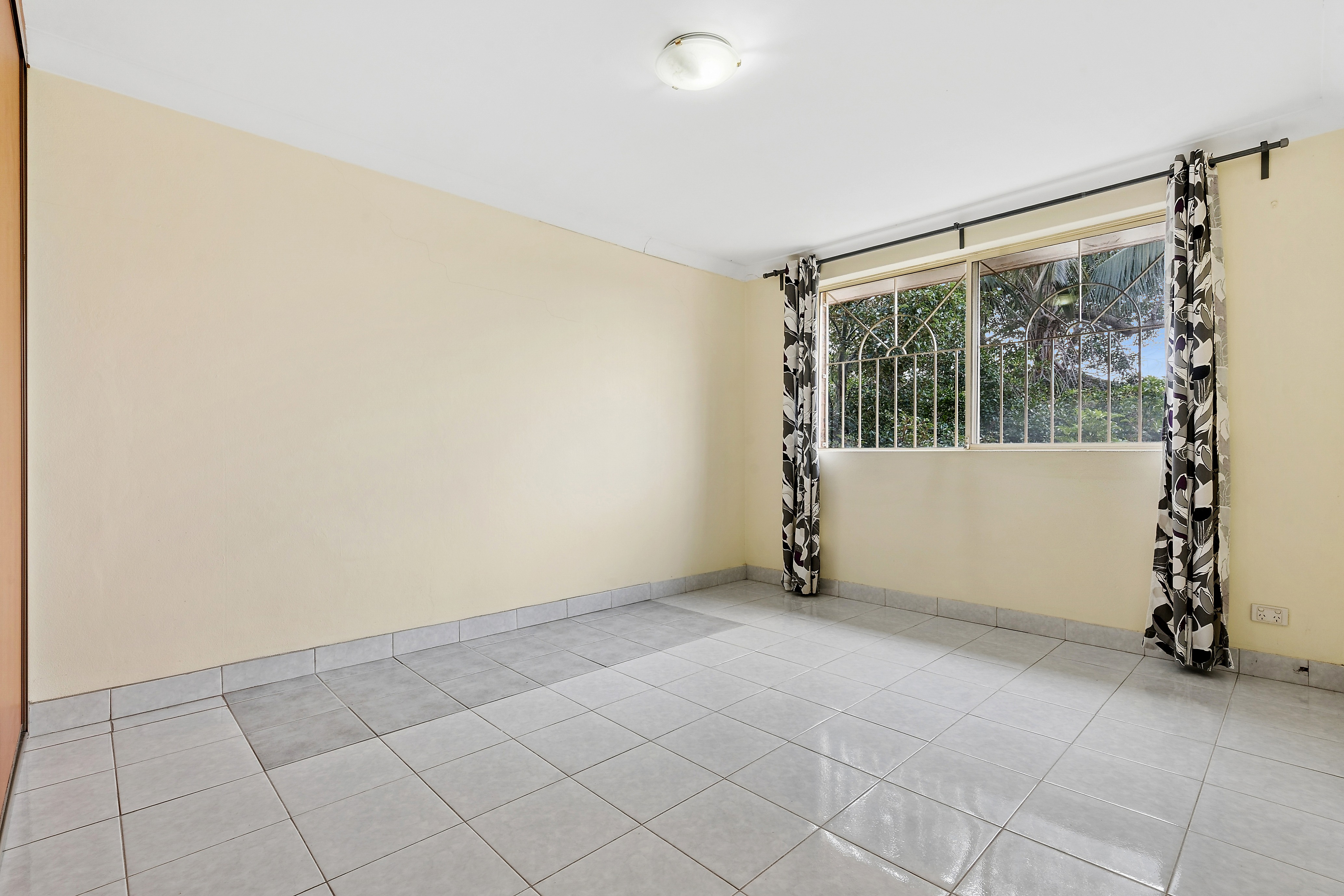 2/26 Claremont Street, Campsie Leased by ArthurJames Real Estate (formerly Robert R. Andrews) - image 2