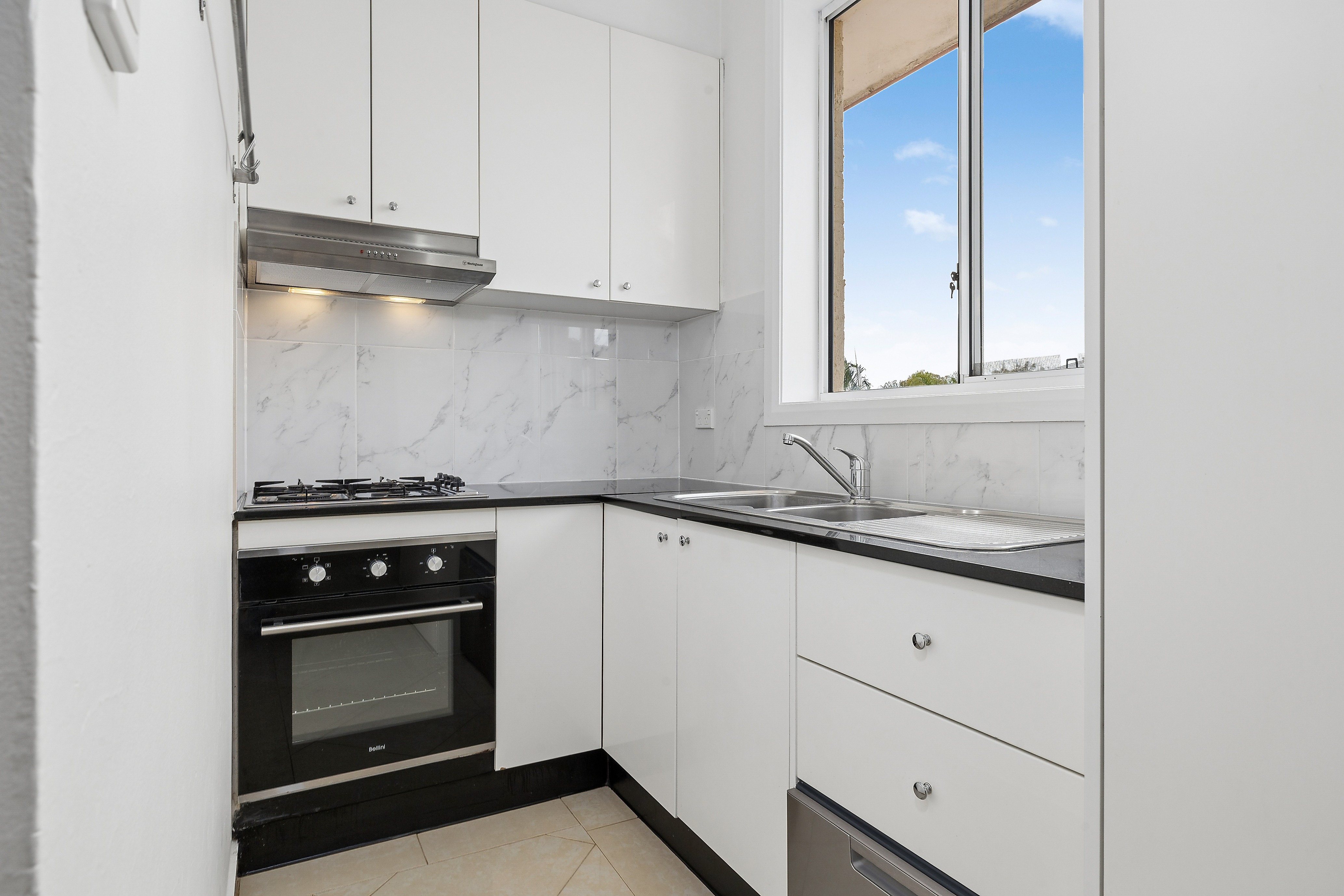 5/8 Stanley Street, Campsie Leased by ArthurJames Real Estate (formerly Robert R. Andrews) - image 4