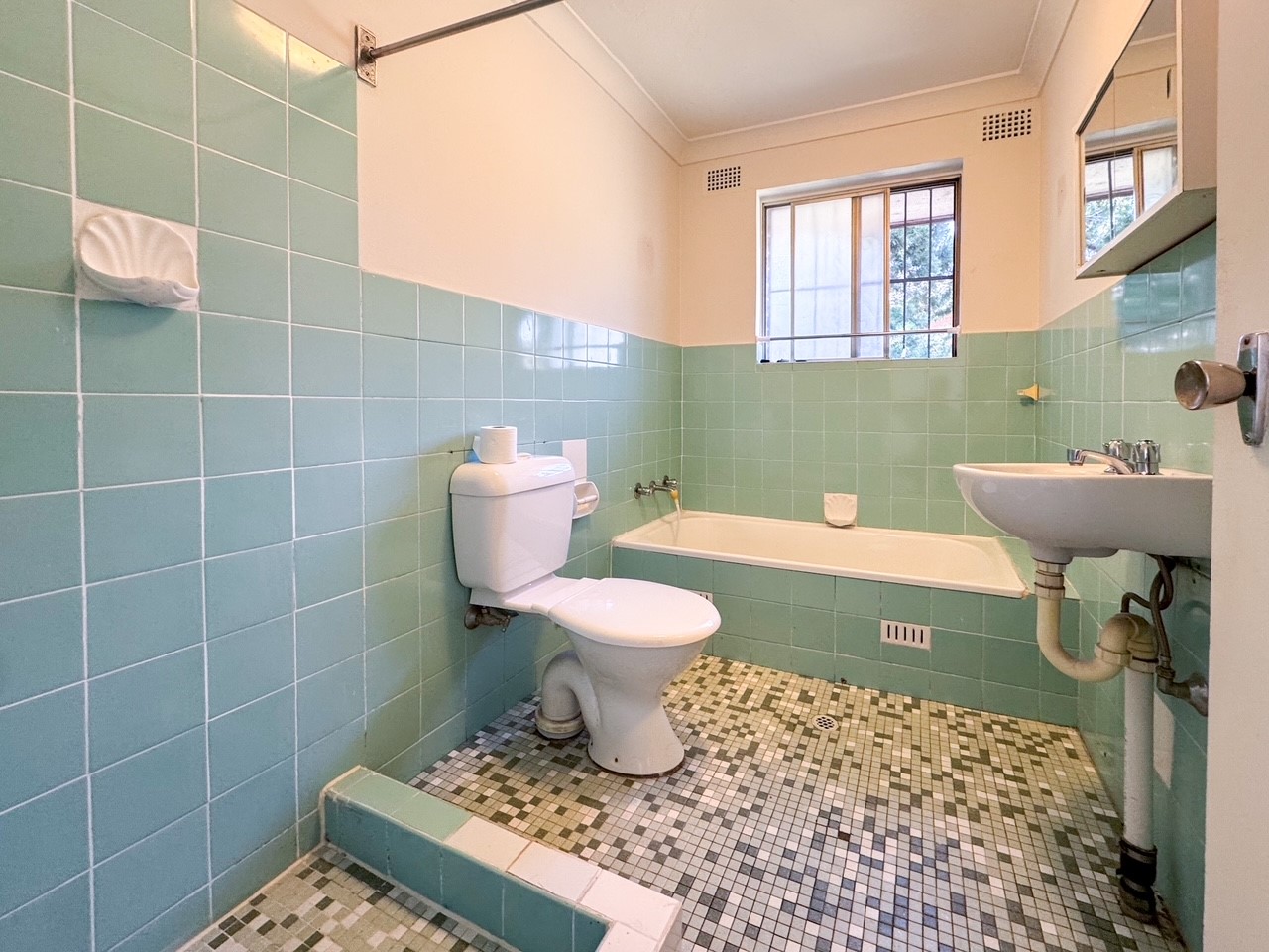 5/18 Unara Street, Campsie Leased by ArthurJames Real Estate (formerly Robert R. Andrews) - image 7