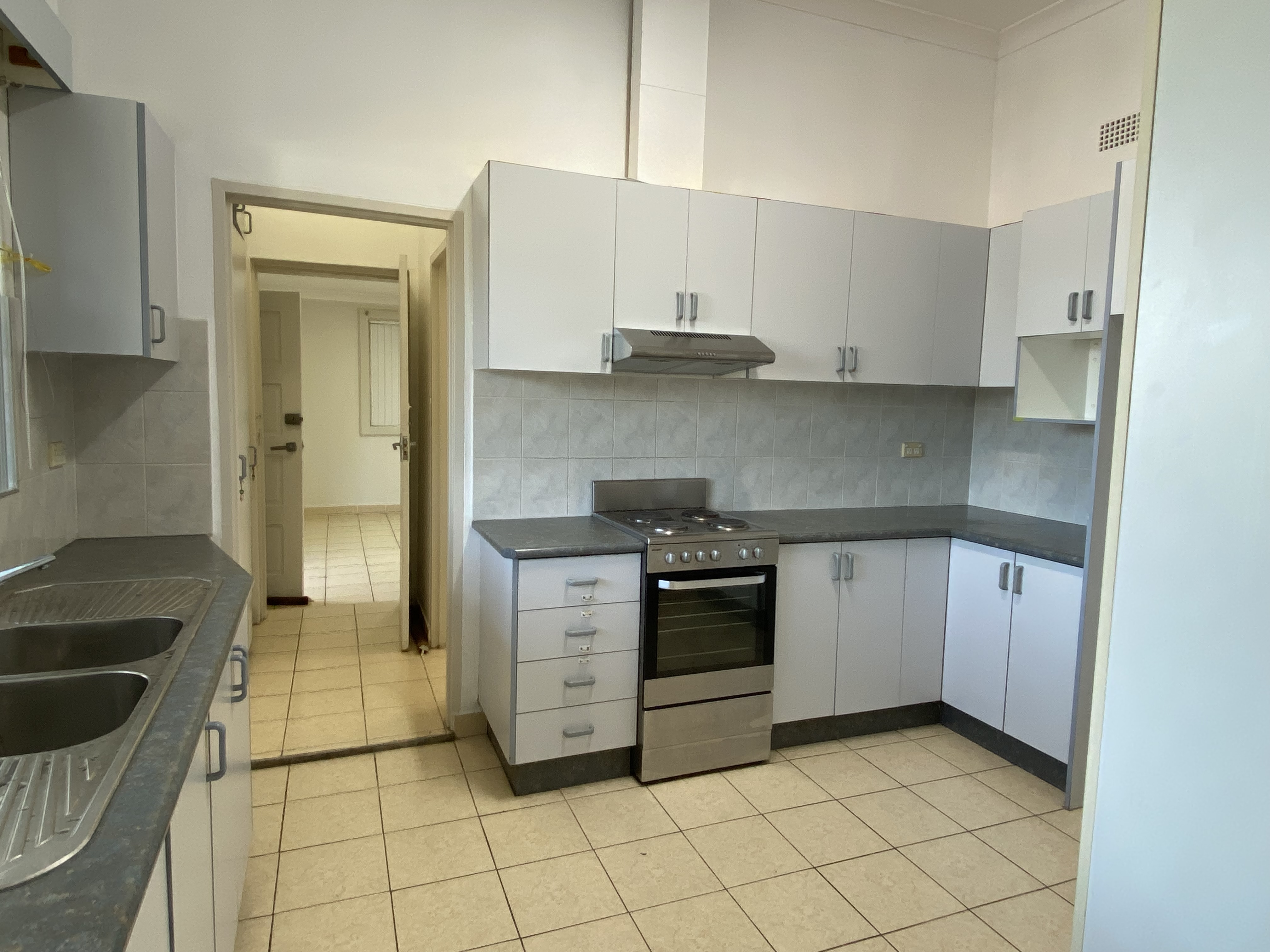 11 McKenzie Street, Campsie Leased by ArthurJames Real Estate (formerly Robert R. Andrews) - image 6