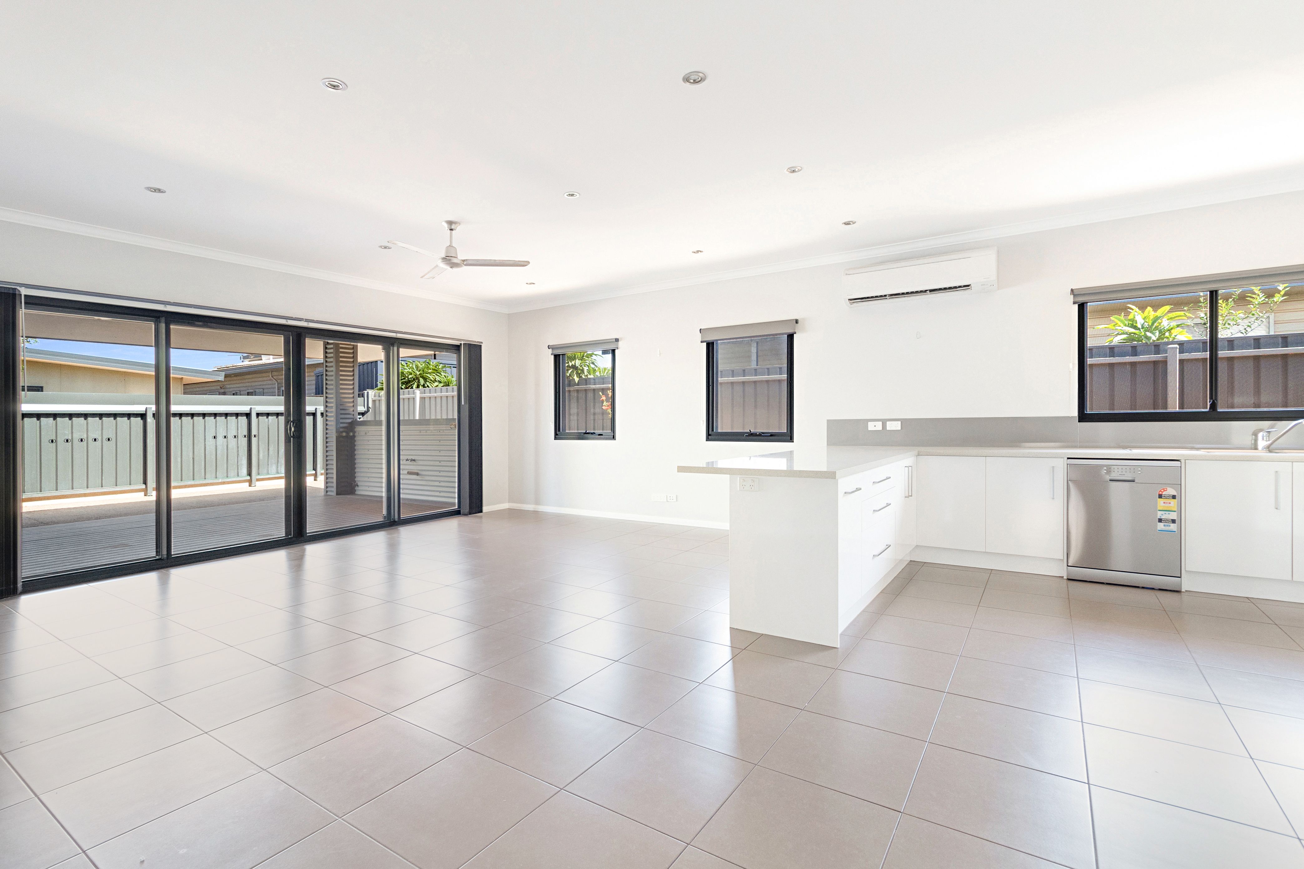 73 Mujira Ramble, BAYNTON WA 6714, Baynton - Thumbnail 7