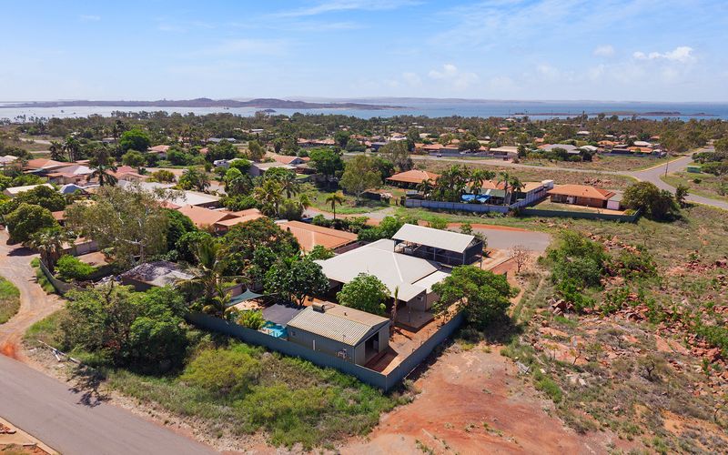 20 Flinders Crescent, DAMPIER WA 6713, Dampier - Thumbnail 4