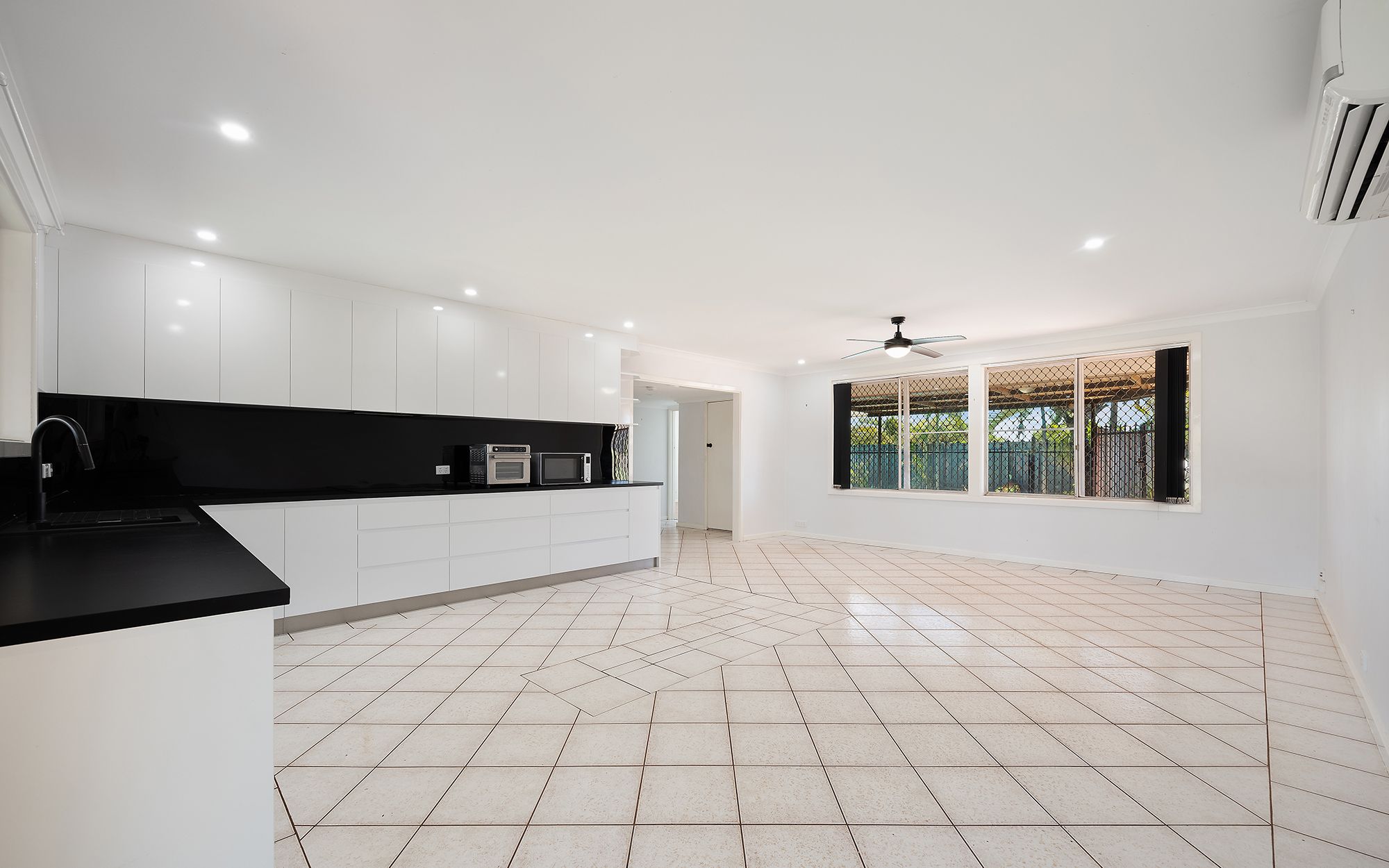 9 Pingandy Crescent, DAMPIER WA 6713, Dampier - Thumbnail 5