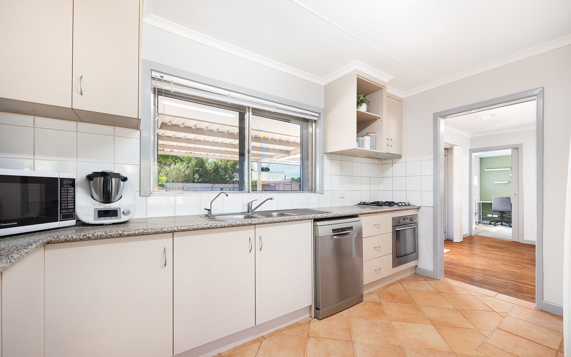 17 Gregory Way, BULGARRA WA 6714, Bulgarra - Thumbnail 4