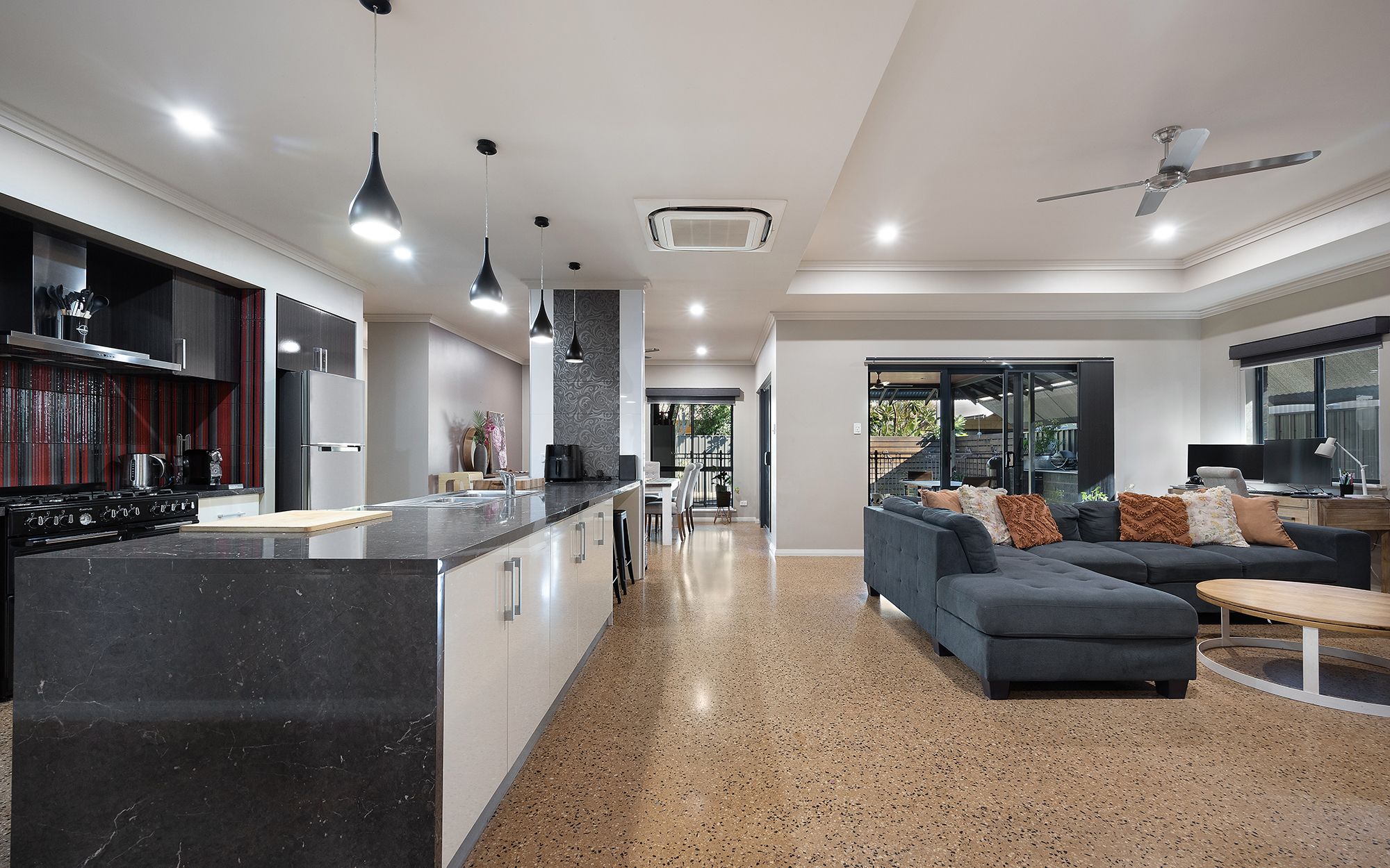 10 Gardugarli Drive, BAYNTON WA 6714, Baynton - Thumbnail 4