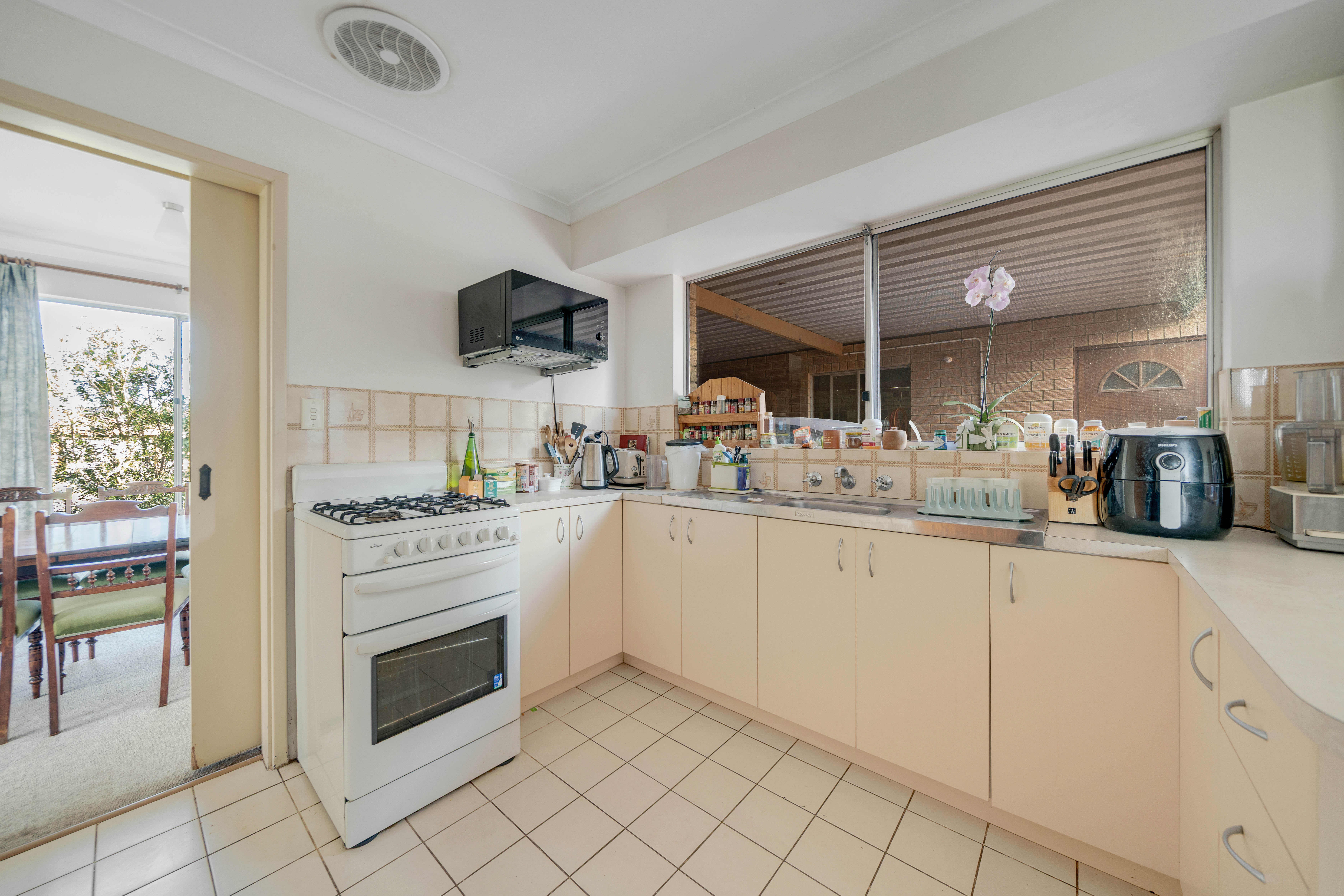 9 Gilbert Road, DUNCRAIG WA 6023, Duncraig - Thumbnail 7