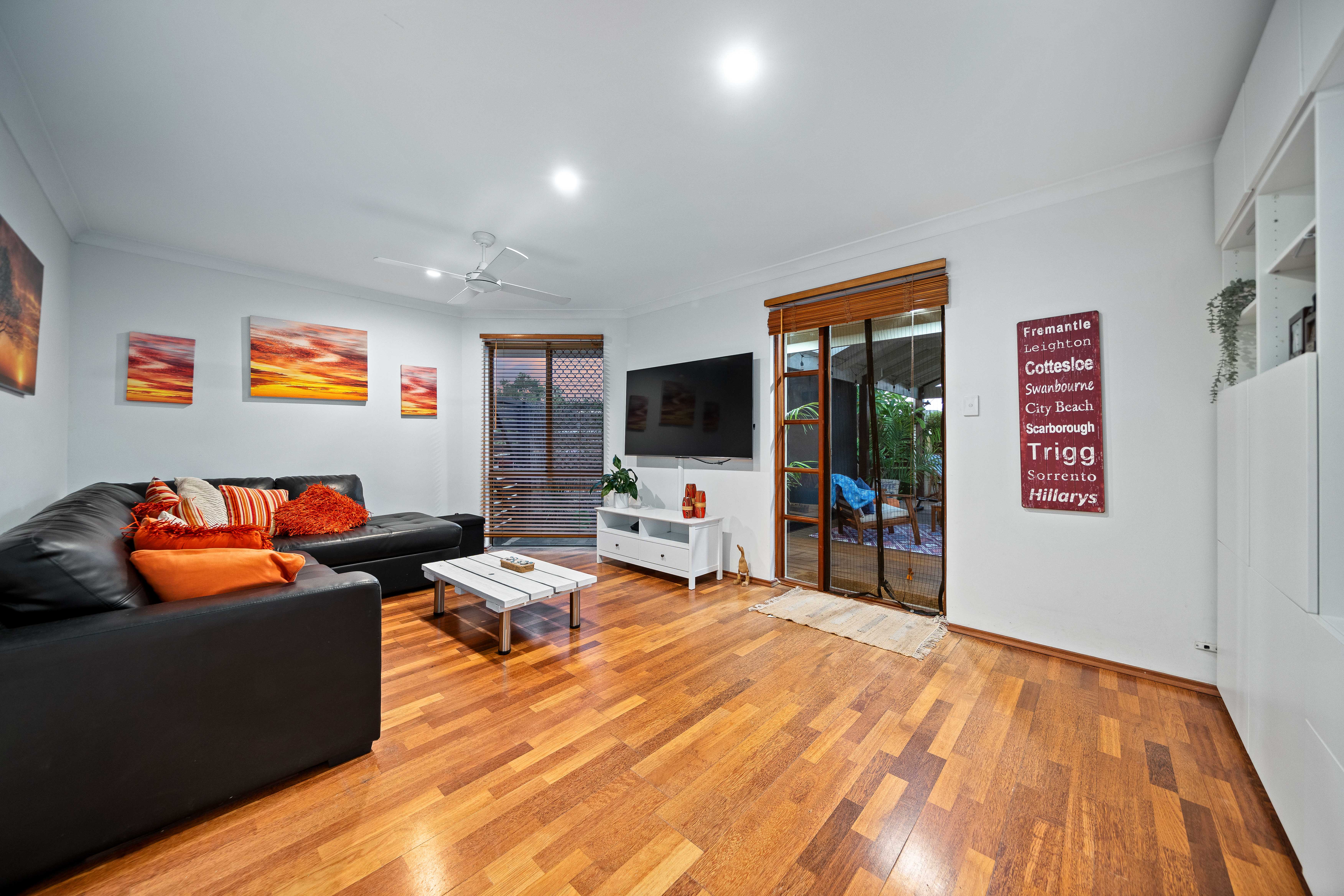 Renovated & Elevated, Ready To Move In!, 58 Casilda Road, DUNCRAIG WA 6023, Duncraig - Thumbnail 7