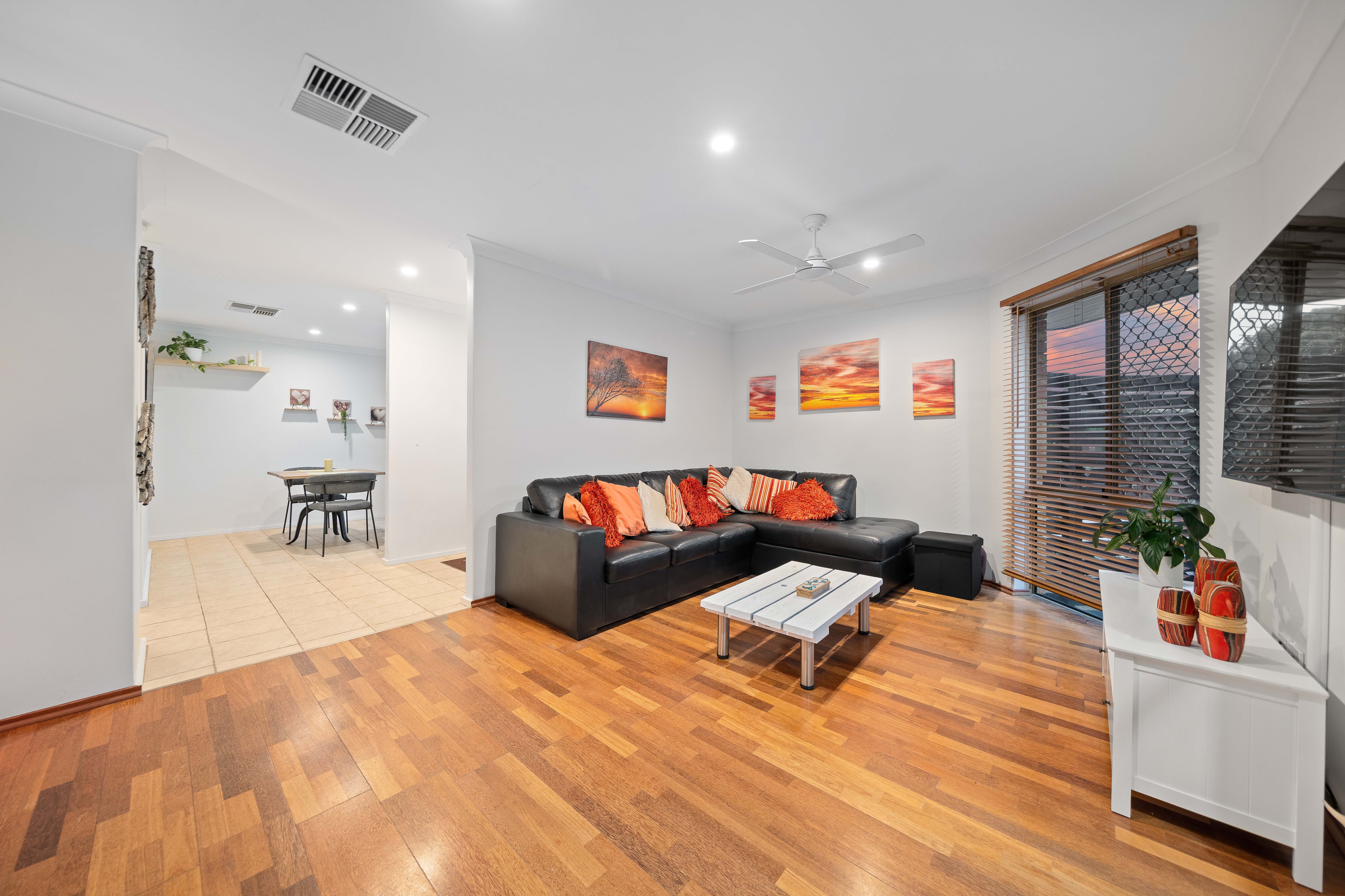 Renovated & Elevated, Ready To Move In!, 58 Casilda Road, DUNCRAIG WA 6023, Duncraig - Thumbnail 8