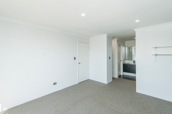 Coastal Comfort with Contemporary Style, 66 Montebello Boulevard, TWO ROCKS WA 6037, Two Rocks - Thumbnail 7