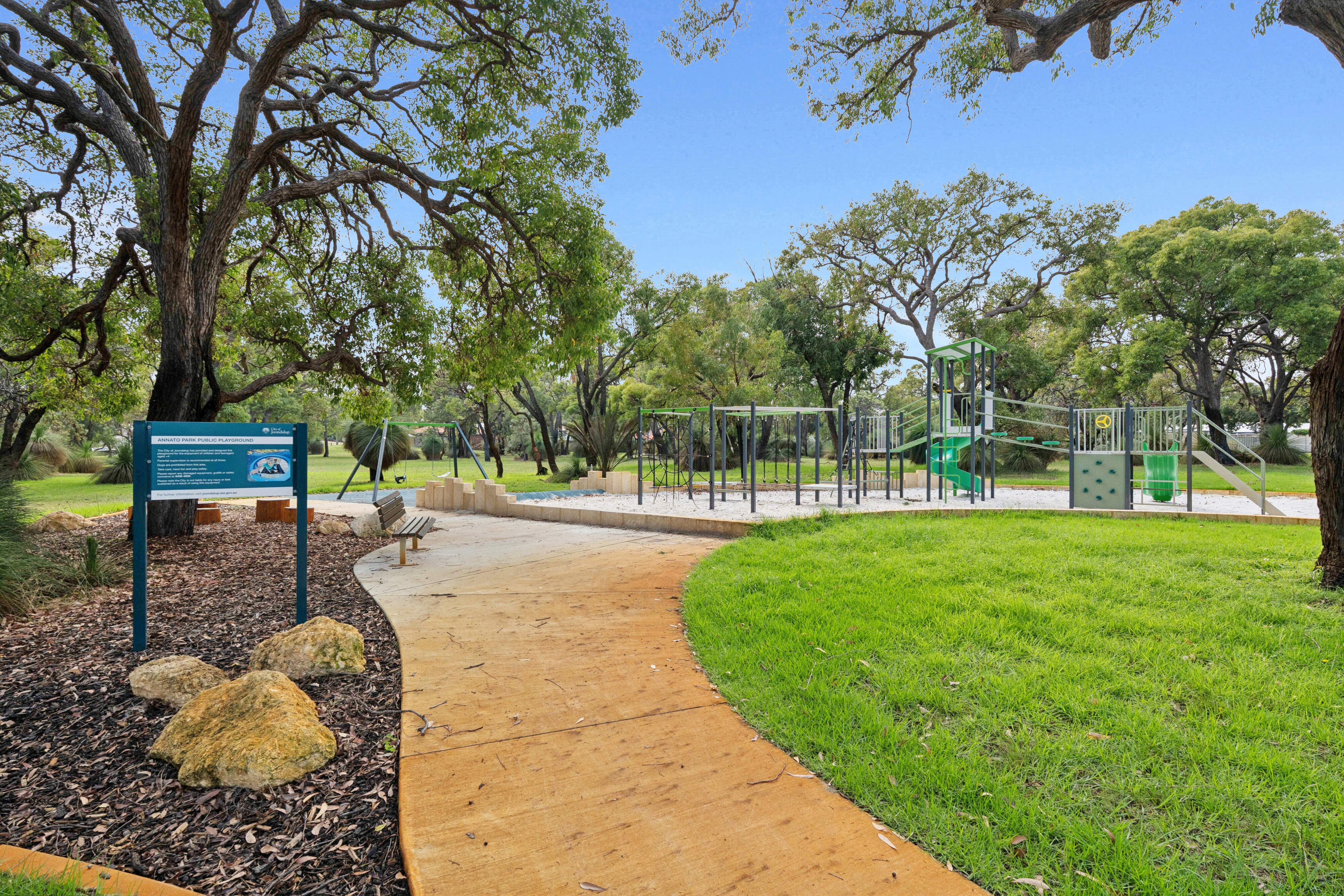 15 Adenandra Way, GREENWOOD WA 6024, Greenwood - Thumbnail 2