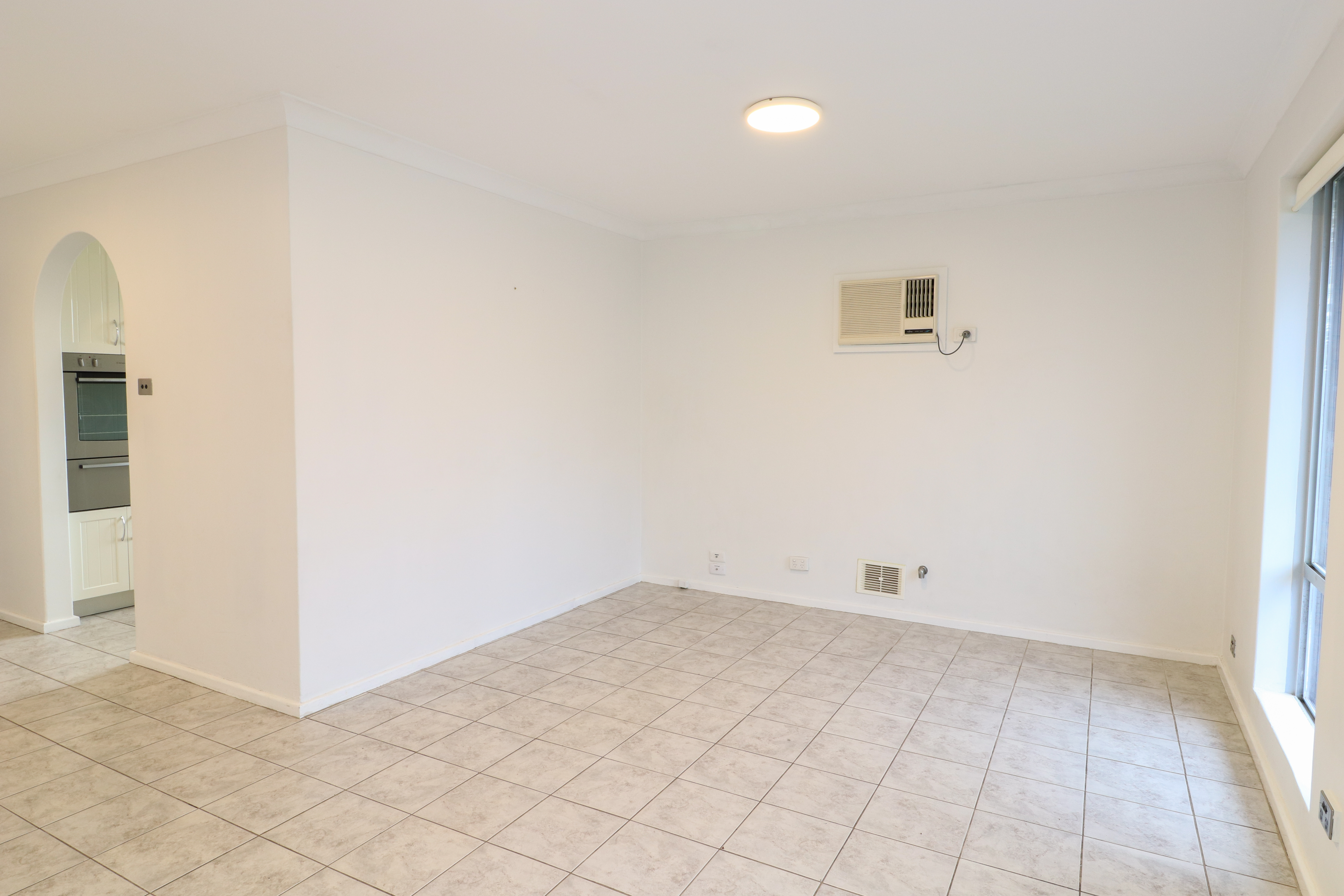 20A Iolanthe Drive, DUNCRAIG WA 6023, Duncraig - Thumbnail 2