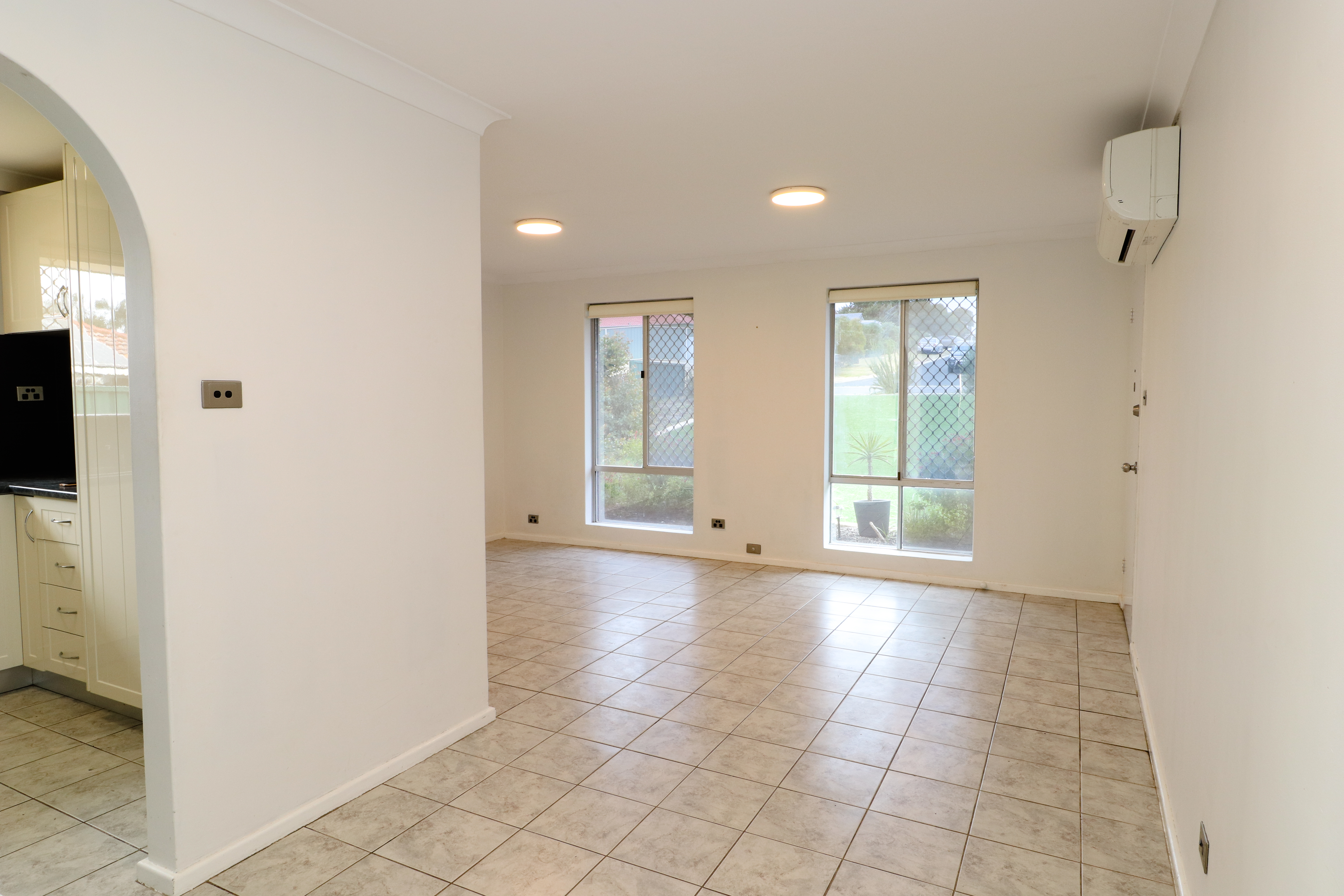 20A Iolanthe Drive, DUNCRAIG WA 6023, Duncraig - Thumbnail 3