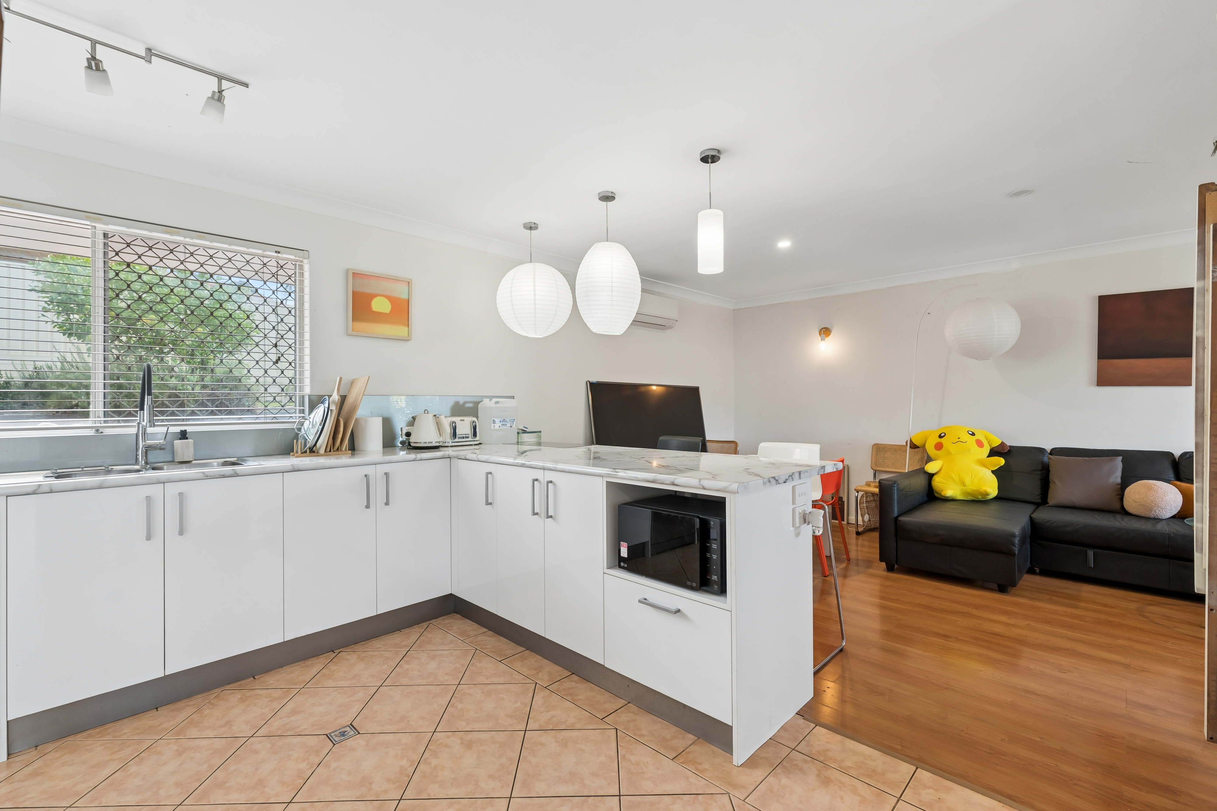 8 Ranleigh Way, GREENWOOD WA 6024, Greenwood - Thumbnail 2