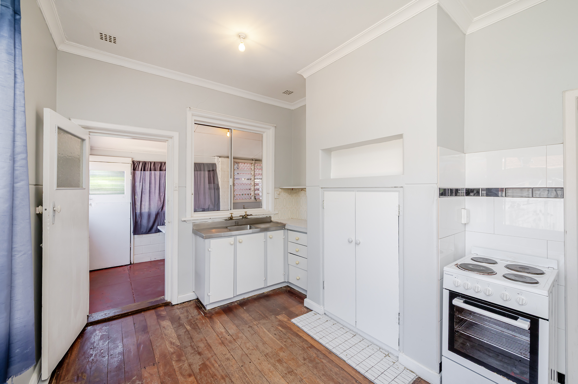 1/327 Scarborough Beach Road, WOODLANDS WA 6018, Woodlands - Thumbnail 8