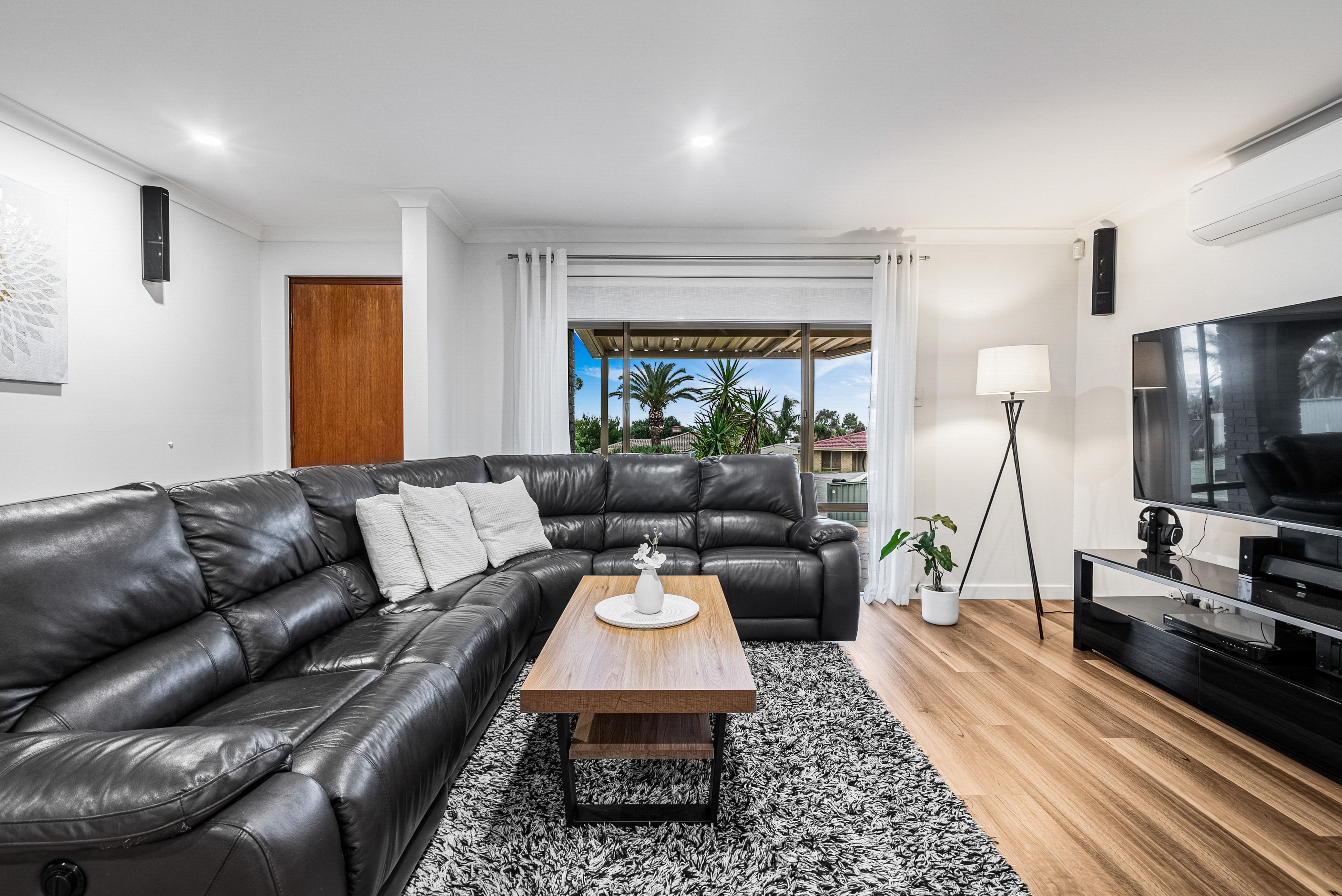 16 Spinnaker Crest, BALLAJURA WA 6066, Ballajura - Thumbnail 6