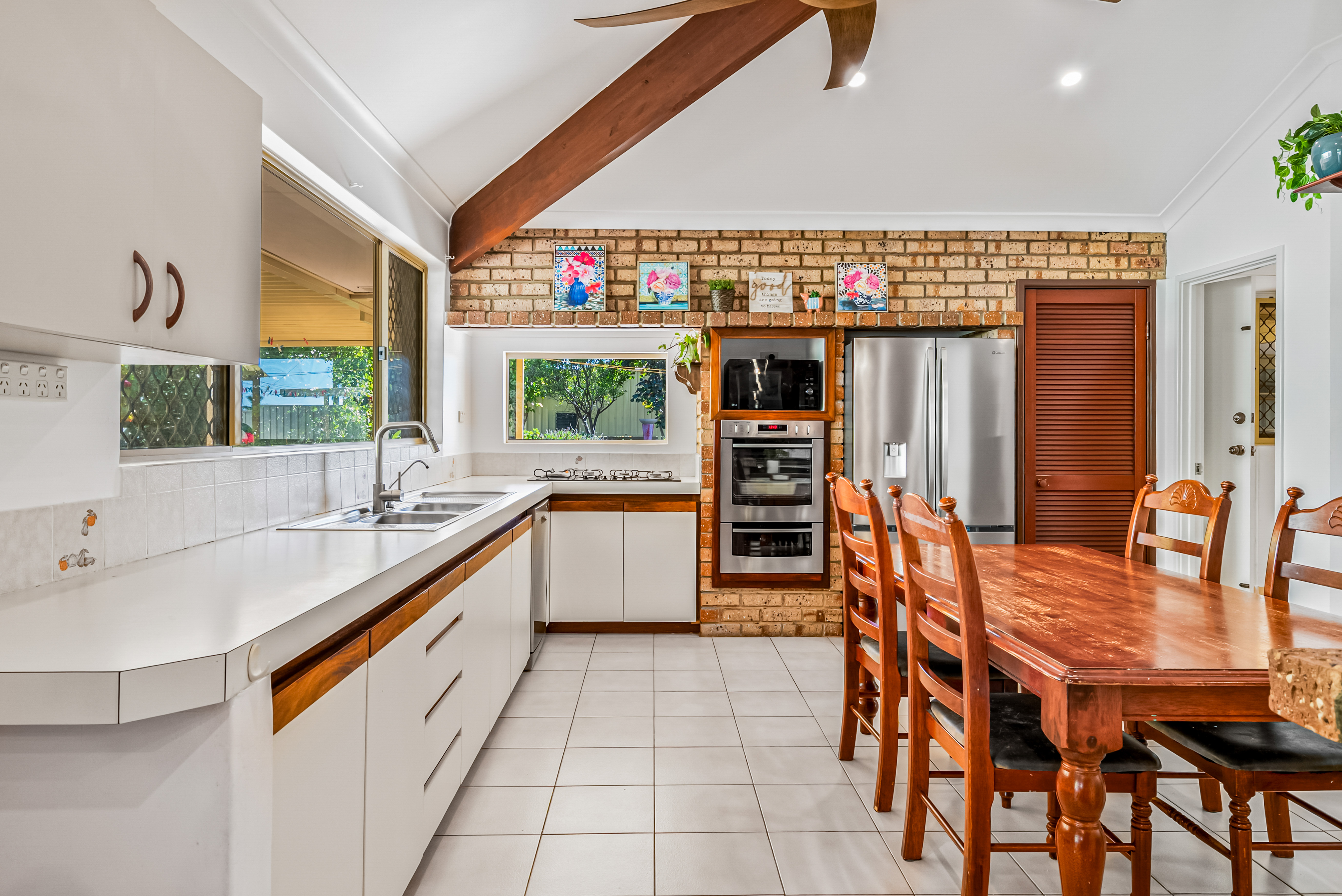 Coastal Charm on a Big Corner Block!, 2 Newquay Close, YANCHEP WA 6035, Yanchep - Thumbnail 4